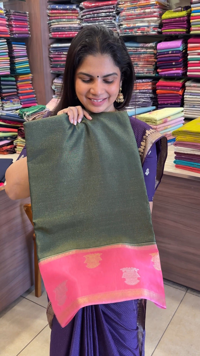 Banarasi Tissue Saree ✨

An elegant saree woven with fine silk and ...