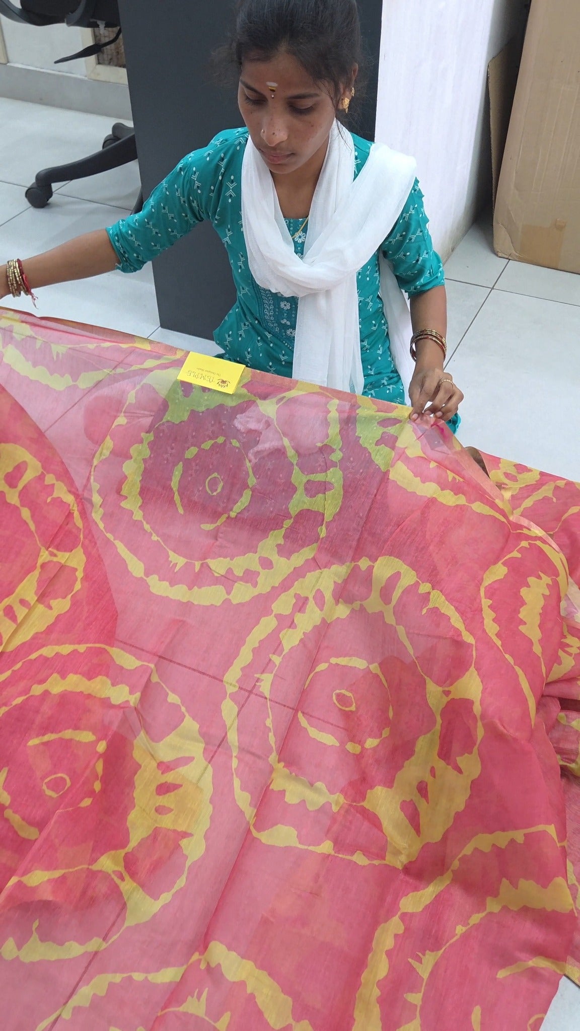 ✨ Chanderi Cotton Saree ✨
Product Code: TTDS2921

Lightweight, soft...