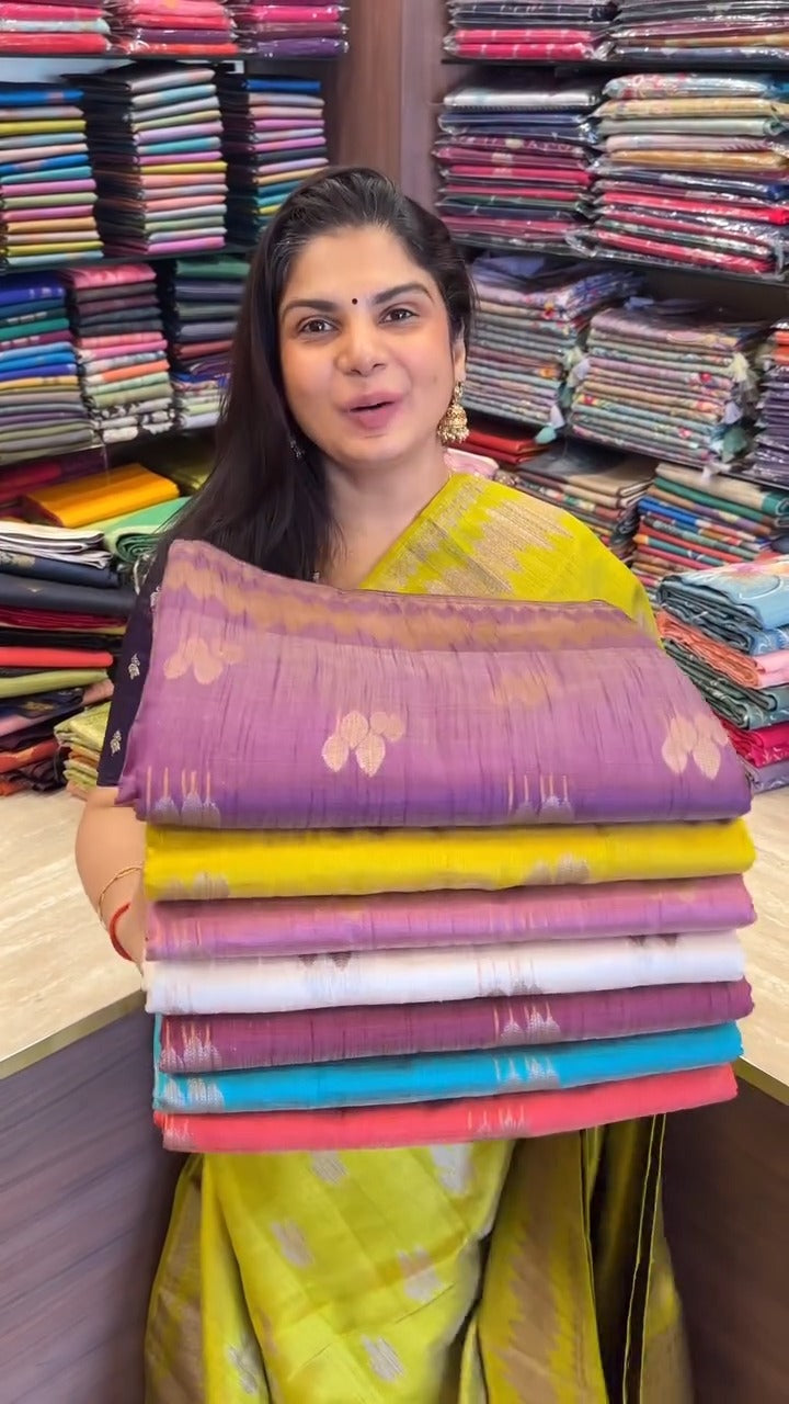 Raw Silk Sarees Collections

Product Code - TTDS2920

Sale Price @ ...