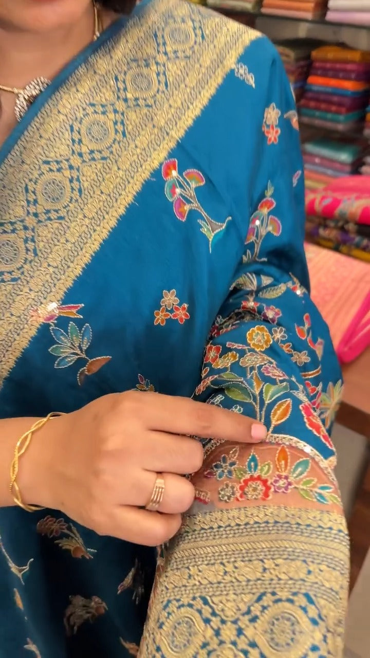 ✨ Pashmina Silk Saree 

Our Pashmina Silk Saree blends luxurious te...