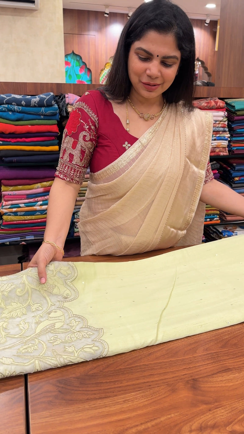 Fabric -  Raw Silk Saree 

Blouse - Running Blouse

Length - 5mtrs ...
