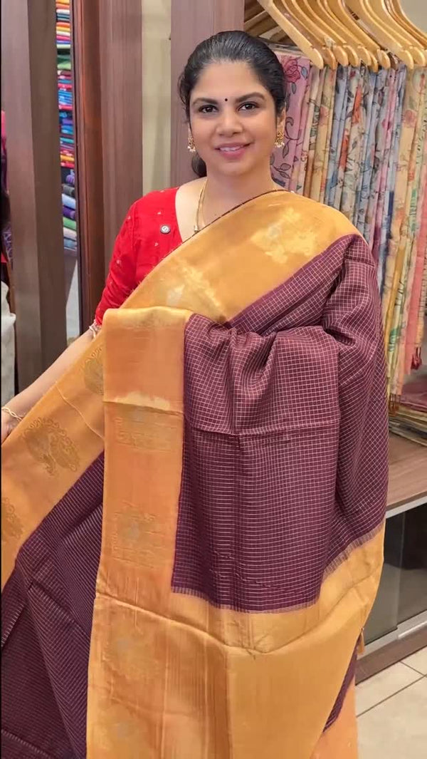 Saree Code - TTDS3139

Saree Name - Mysore Crepe Silk Saree

Blouse...
