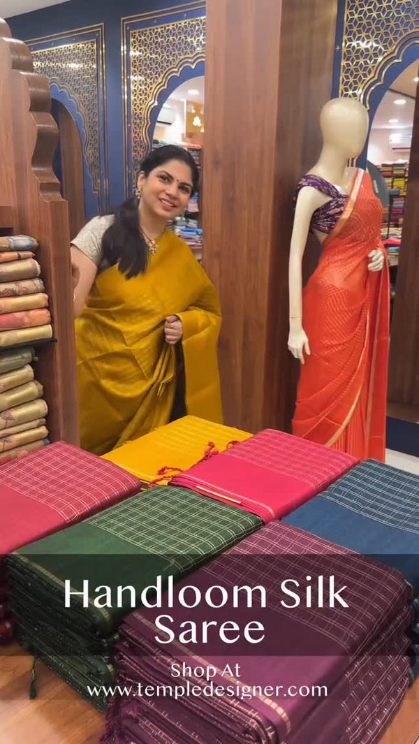 Saree Code - TTDS3113

Saree Name - Handloom Matka Silk Saree

Blou...