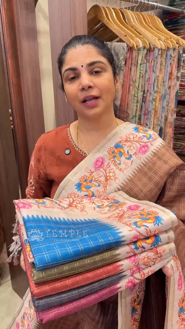 Fabric - Handloom Matka Silk Saree

Blouse - Running Blouse

Length...