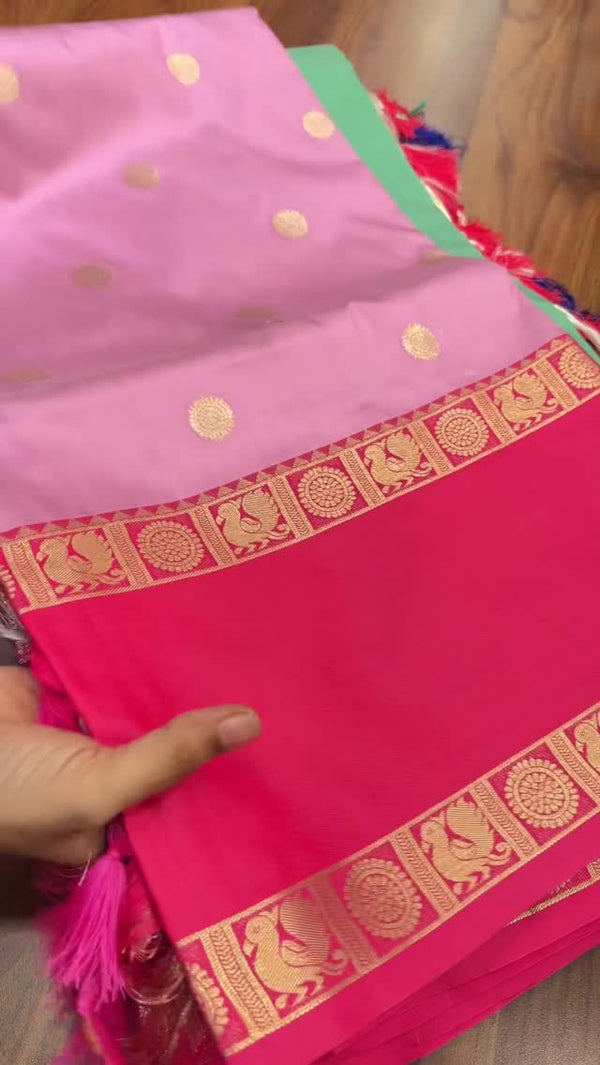 Saree Code - TTDS3152

Saree Name - Gadwal Silk Saree

Blouse - Con...