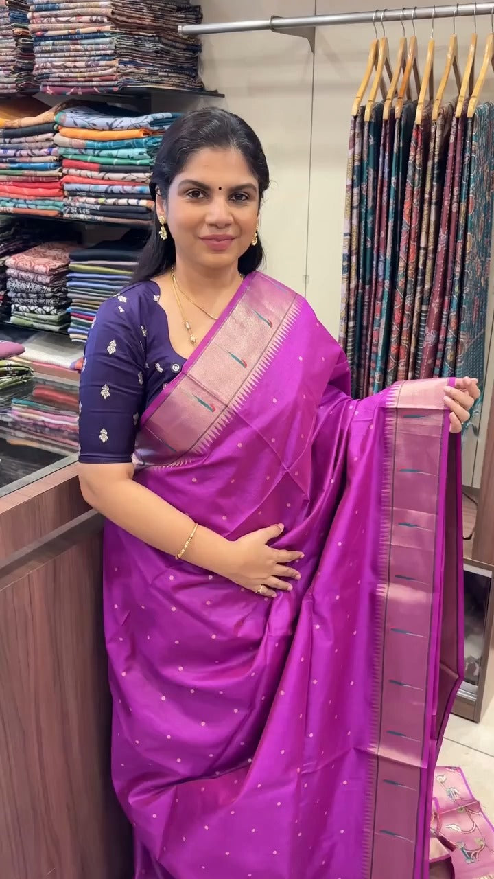 Saree Code - TTDS2795

Saree Name - Chanderi Silk Cotton Saree

Blo...