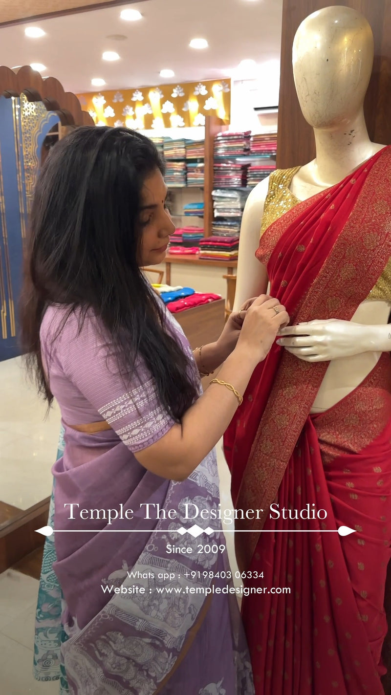 Saree Code - TTDS3277

Saree Name - Semi Kanchi Silk Saree

Blouse ...