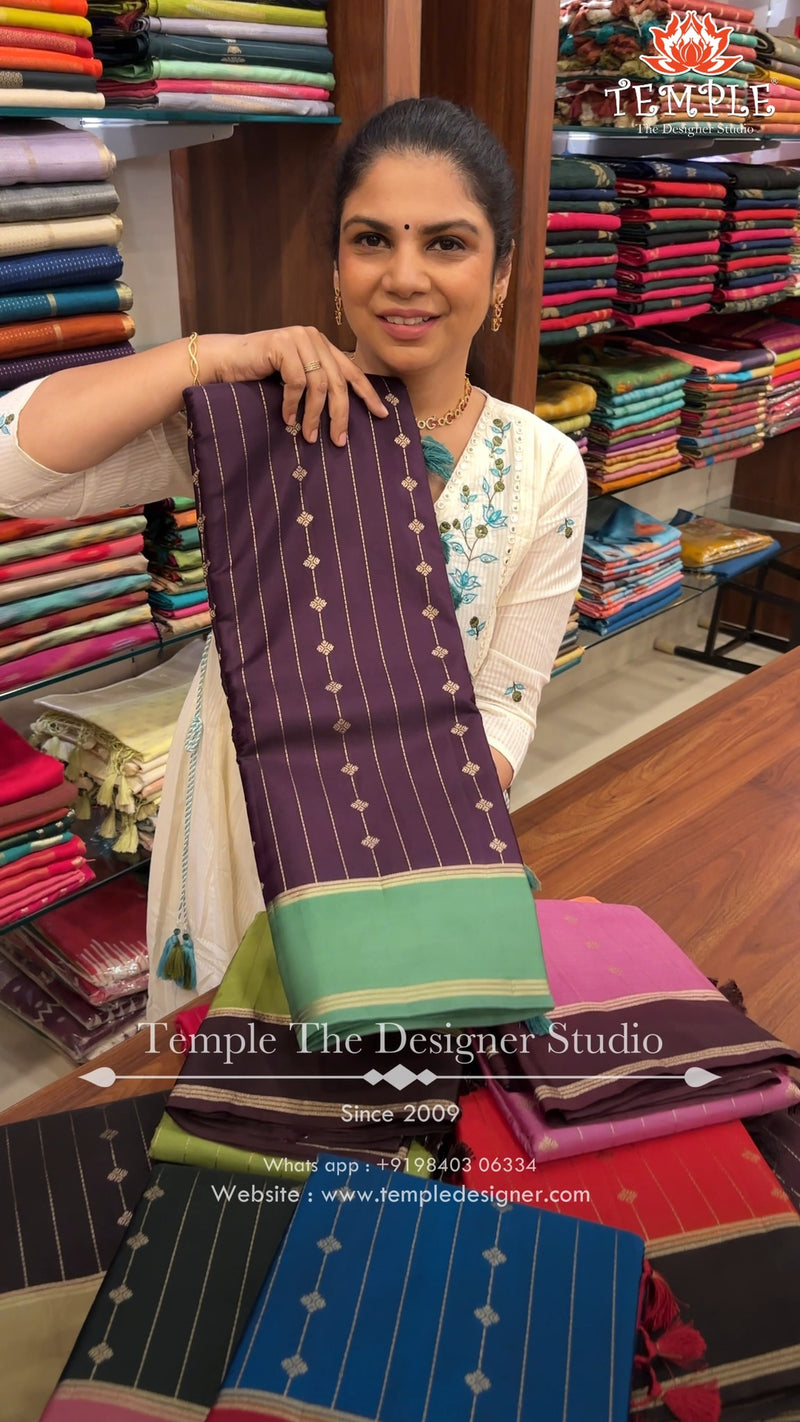 Saree Code - TTDS3320

Saree Name - Warm Silk Saree

Blouse - Contr...