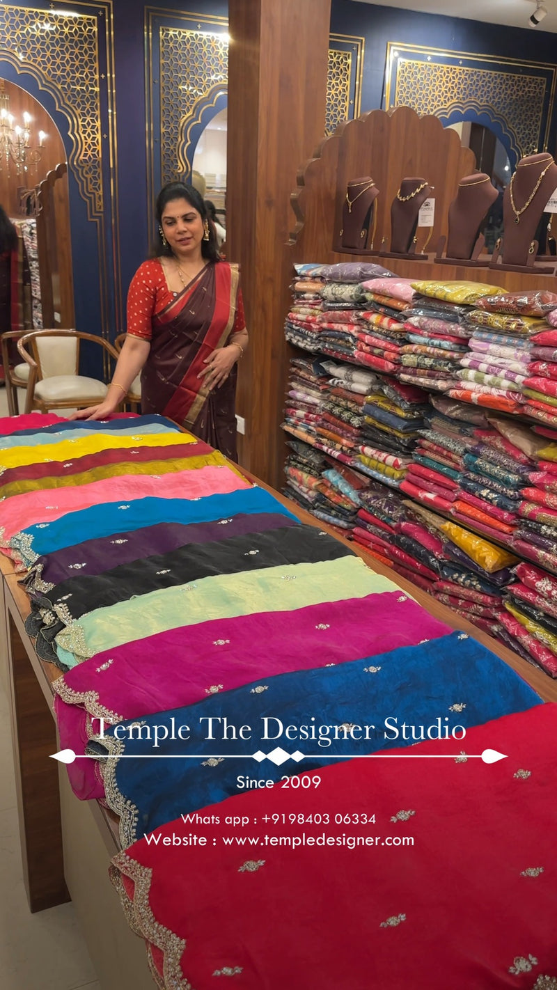 Saree Name - Designer Saree

Blouse - Self Colour Blouse

Length - ...