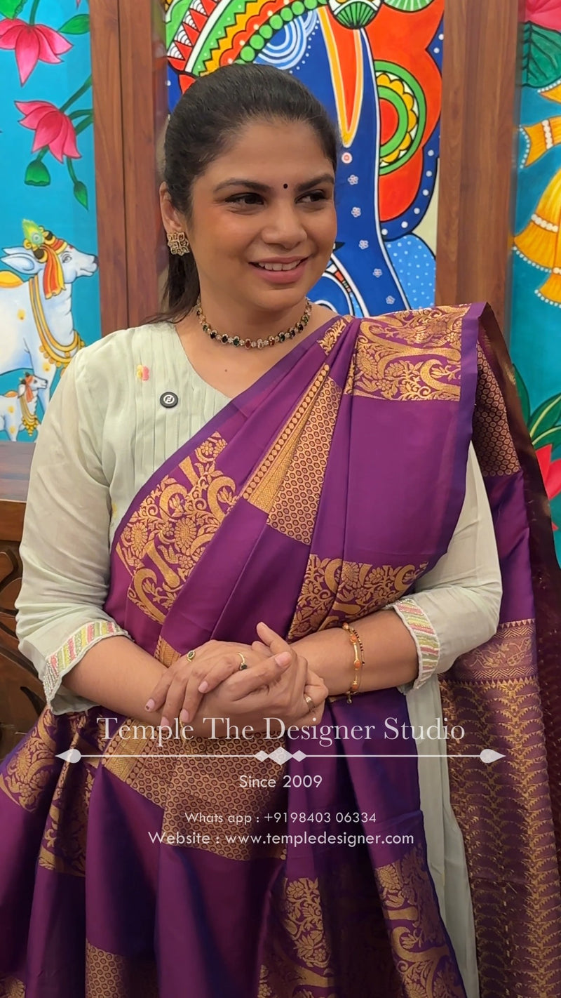 Saree Code -TTDS3309

Saree Name - Semi Soft Silk Saree 

Blouse - ...