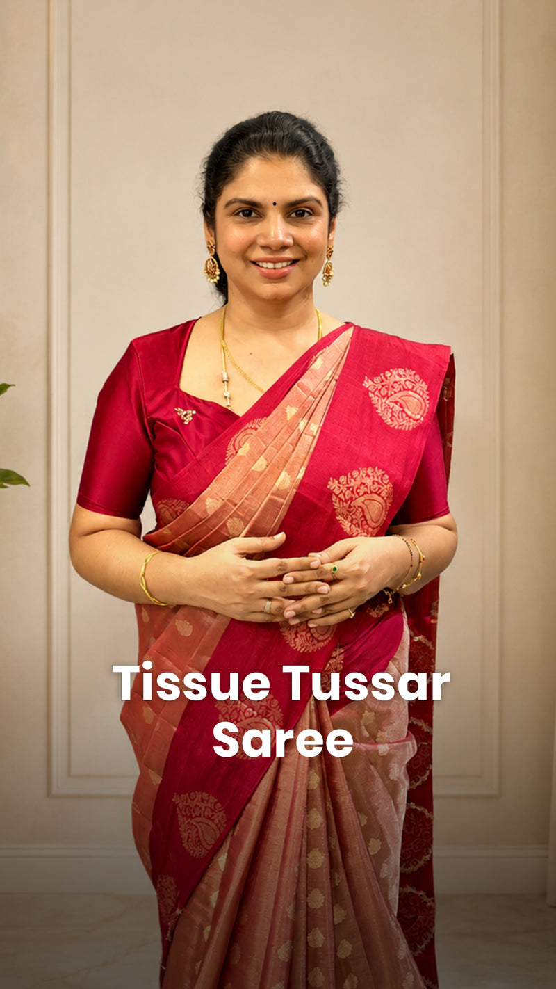 Saree Code - TTDS3483

Saree Name - Tissue Tussar Saree

Blouse - R...