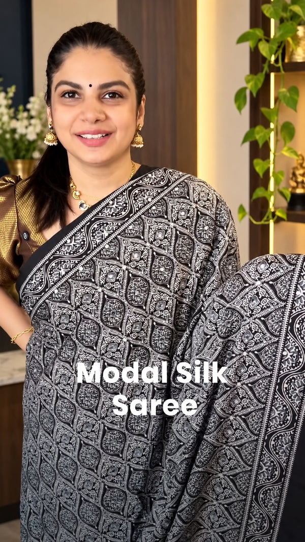 Saree Code - TTDS3128 | PRE BOOKING

Saree Name - Modal Silk Saree
...