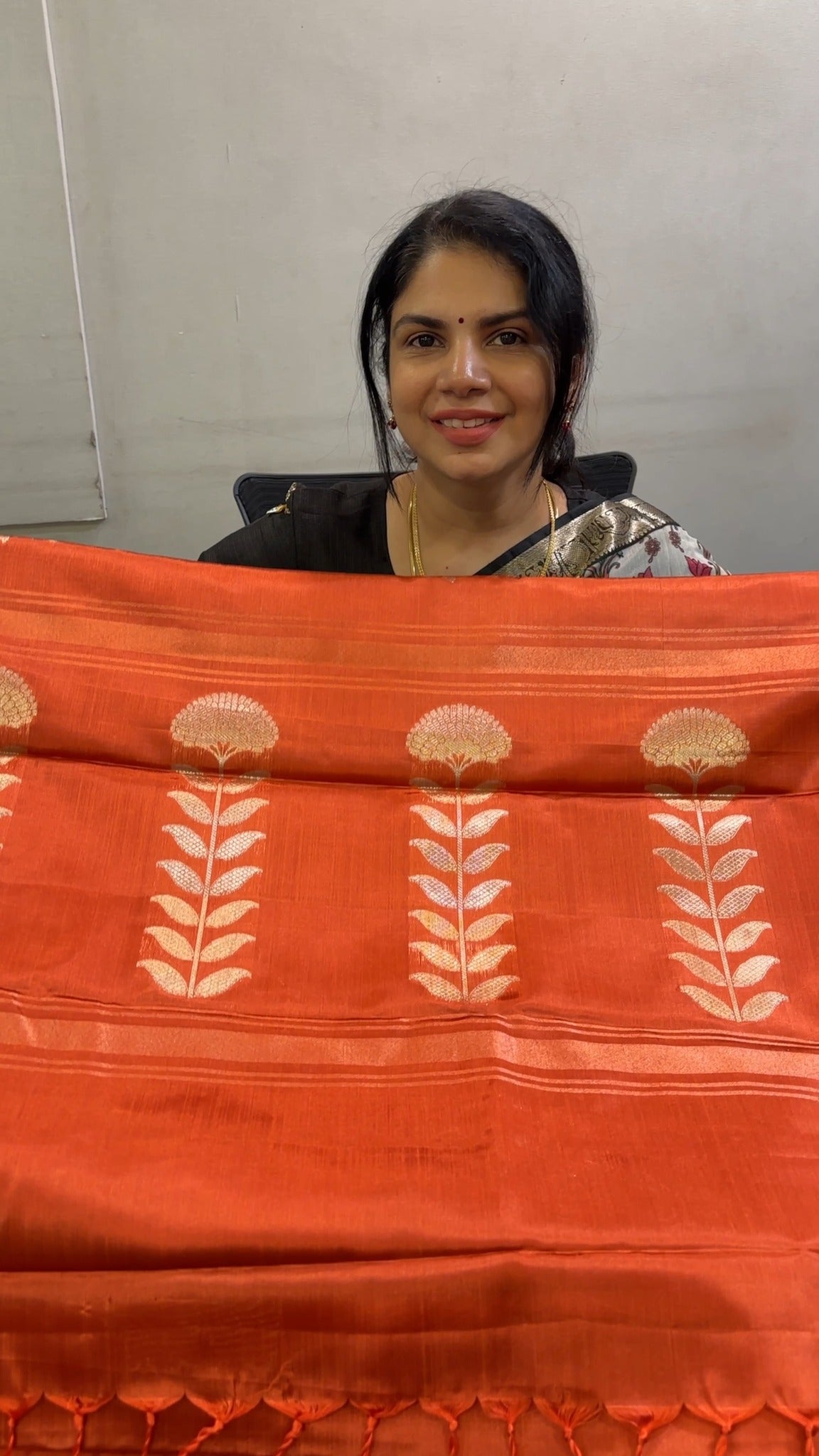 Saree Name - Gaji Silk Saree

Blouse - Contrast Blouse

Length - 5m...