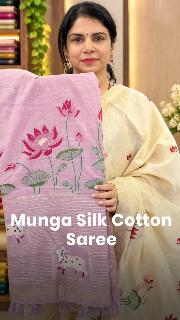 Saree Code - TTDS3502

Saree Name - Munga Silk Cotton Saree

Blouse...