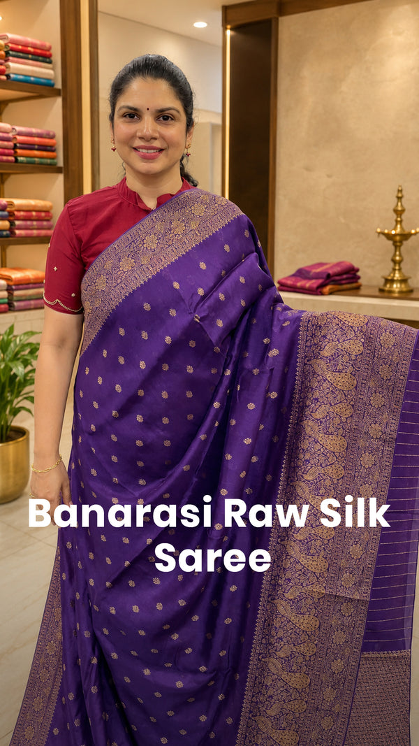 Saree Code - TTDS3474

Saree Name - Banarasi Raw Silk Saree

Blouse...