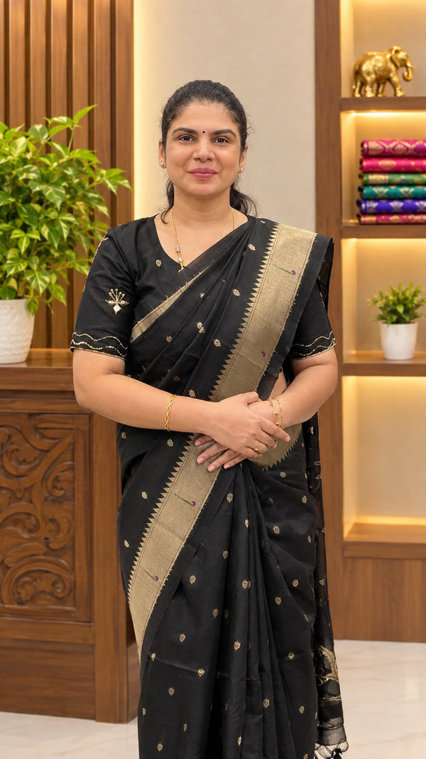 Saree Name - Linen Silk Saree

Price - Rs.1200/-

Length - 5mtrs to...