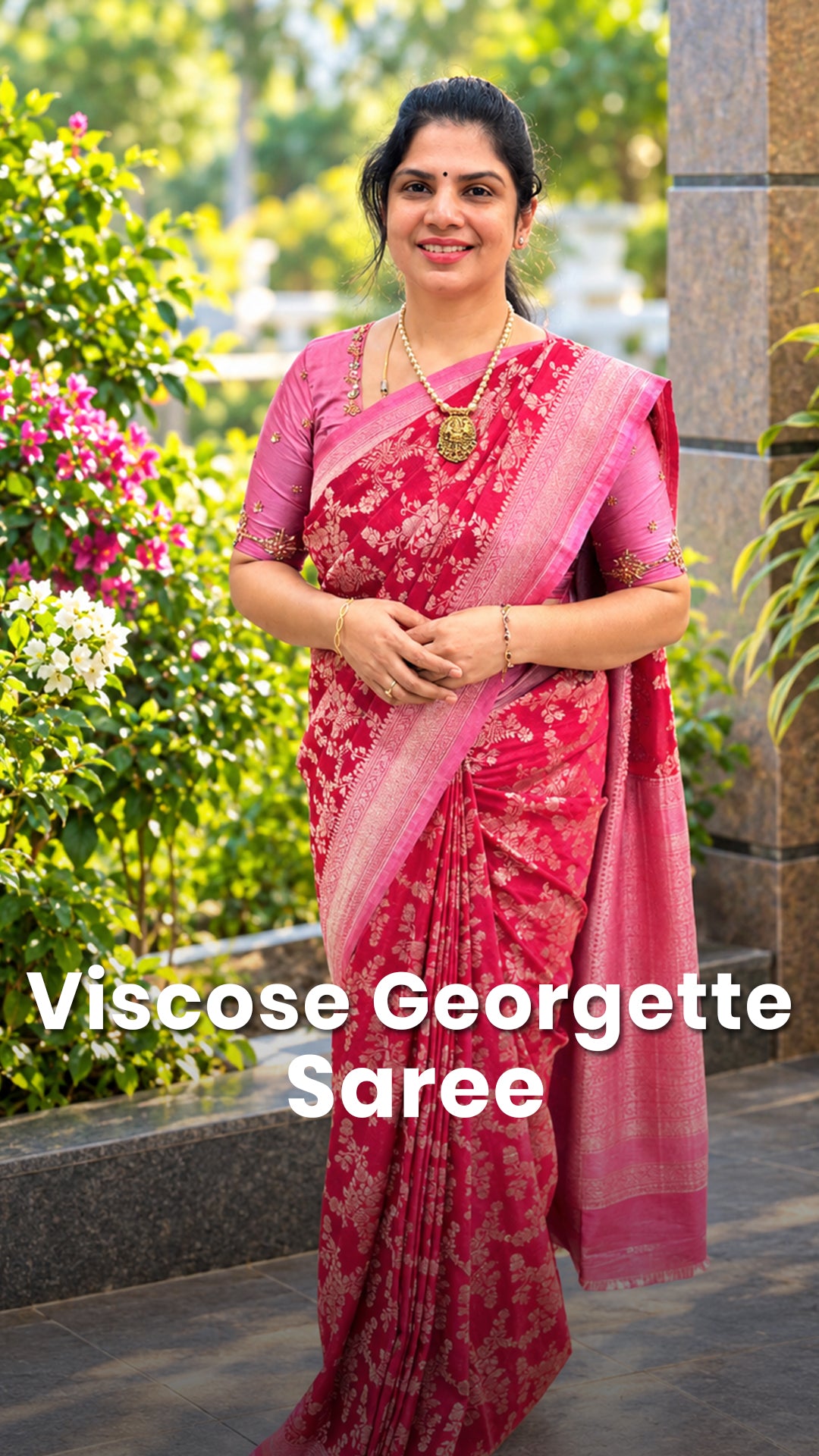 Saree Code - TTDS3560

Saree Name - Viscose Georgette Saree

Blouse...