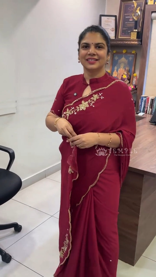 Saree Code - TTDS3370

Saree Name - Designer Saree

Price - Rs.1700...