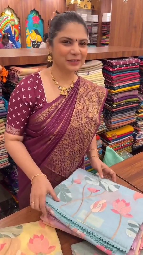 Saree Name - Jamdhani Work Collections

Blouse - Self Colour Blouse...