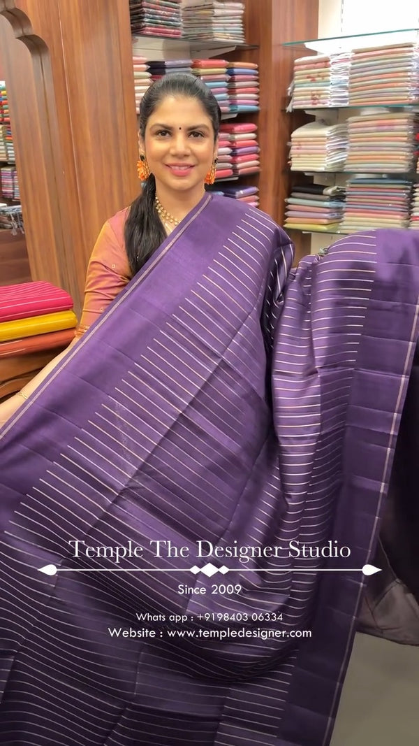 Product Codes - TTDS2900

Saree Name -  Handloom Matka Silk Saree

...