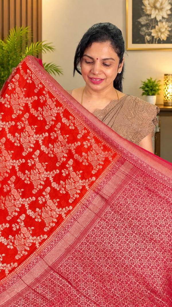 Saree Code - TTDS3560

Saree Name - Viscose Georgette Saree

Price ...