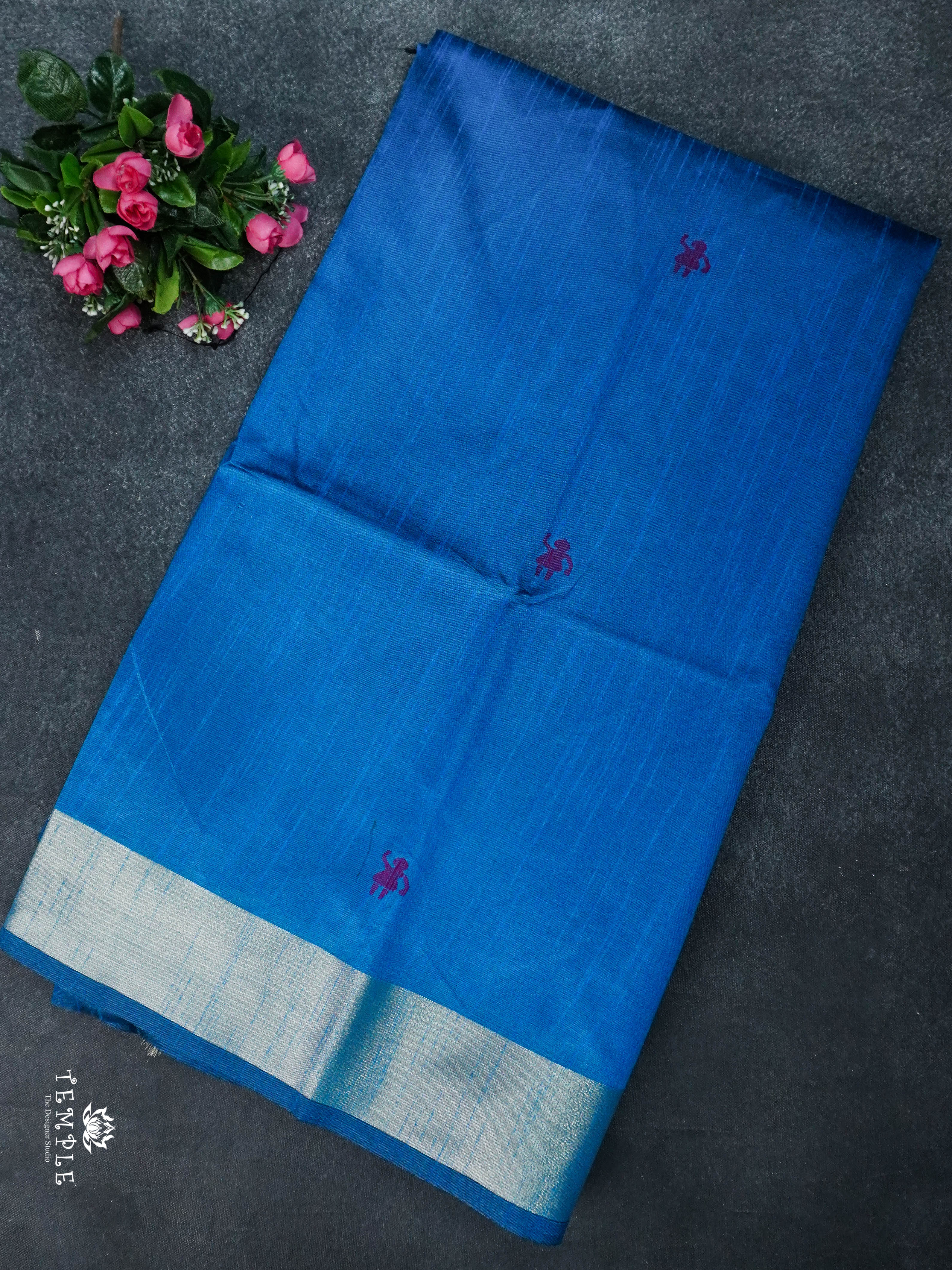 Raw Silk Saree With Zari & Thread Woven | TTDS1797