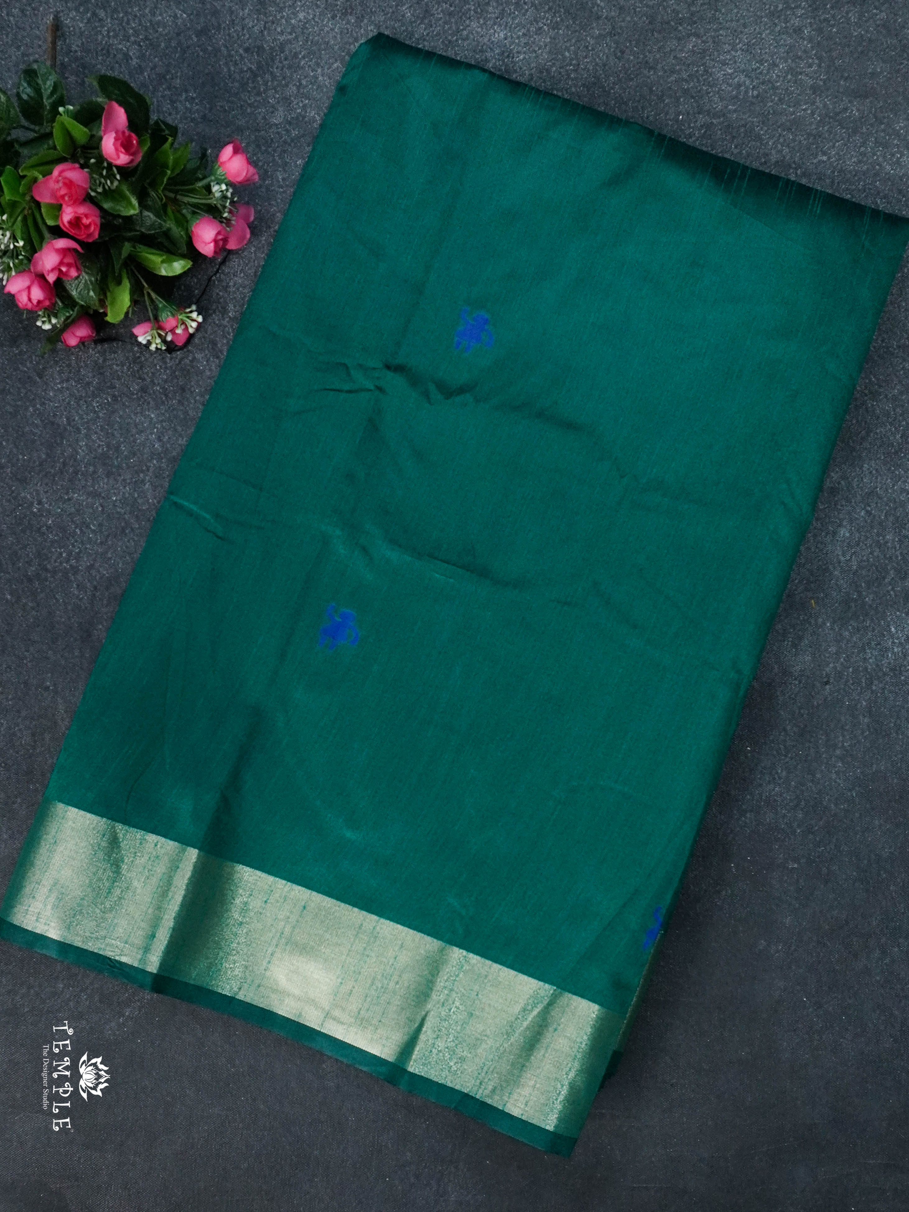 Raw Silk Saree With Zari & Thread Woven | TTDS1797