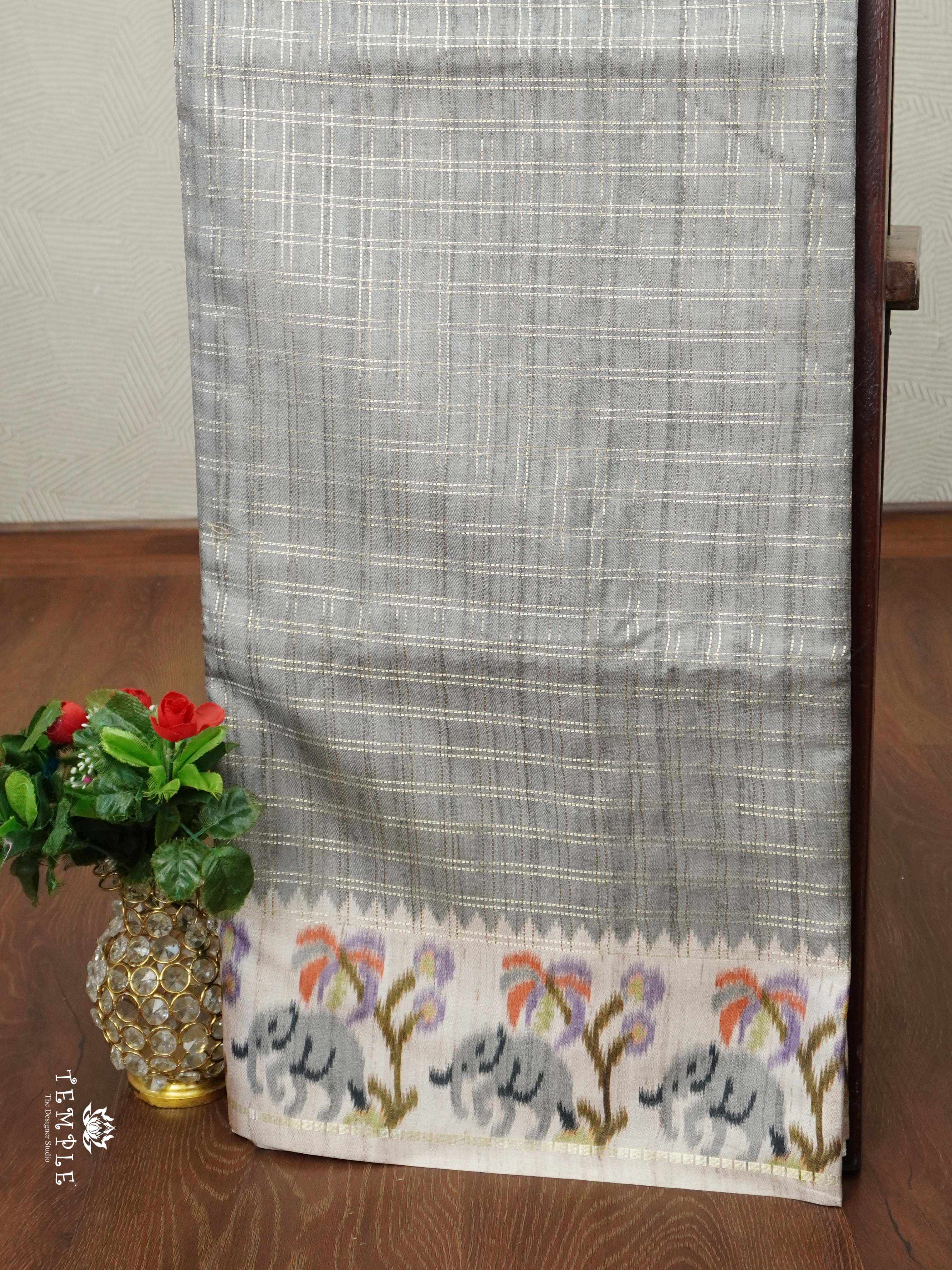 Calcutta Pattern Checked Saree | TTDS2282