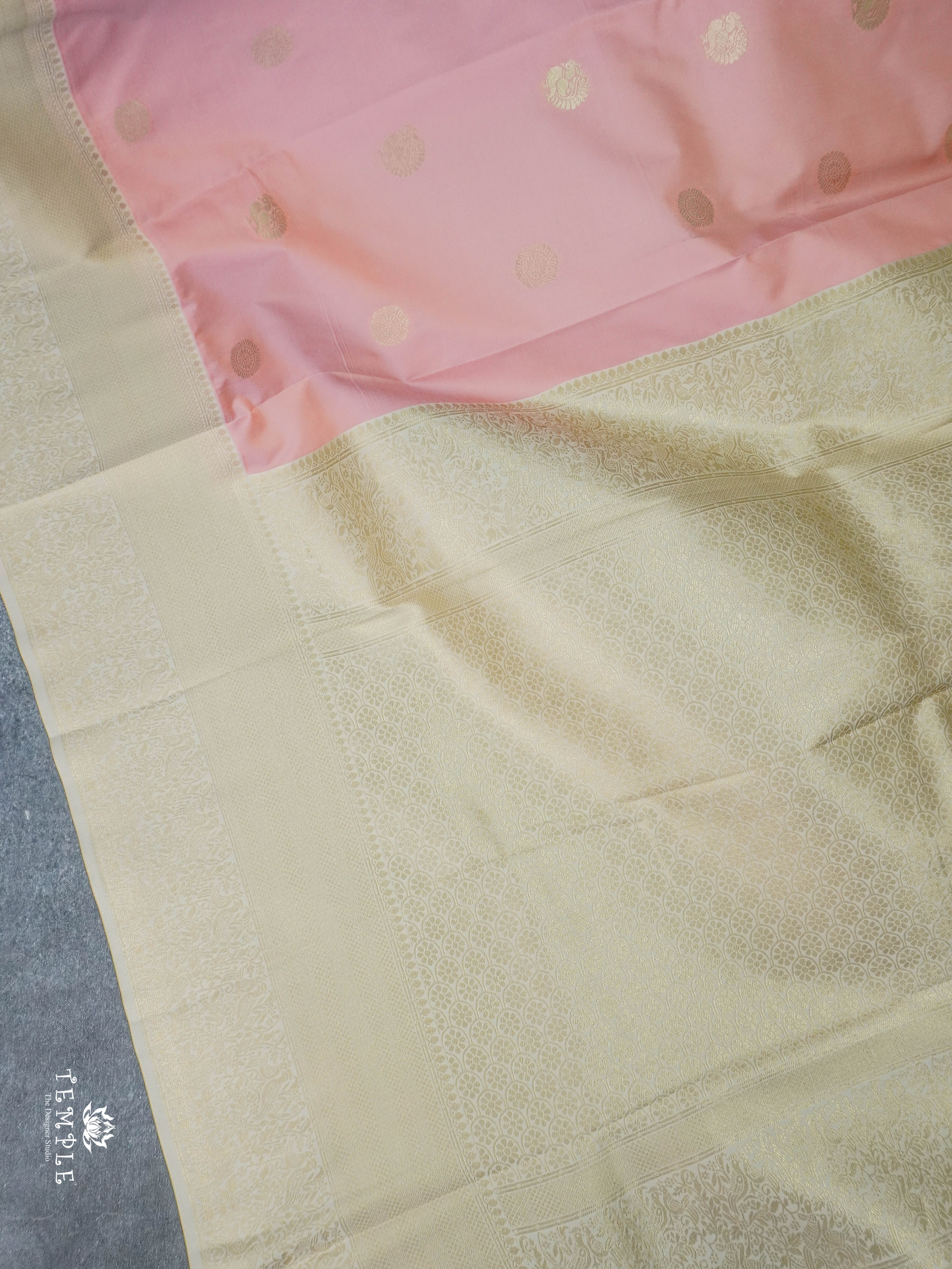 Semi Kanchi Silk Saree With Zari Woven Pattern | TTDS1799