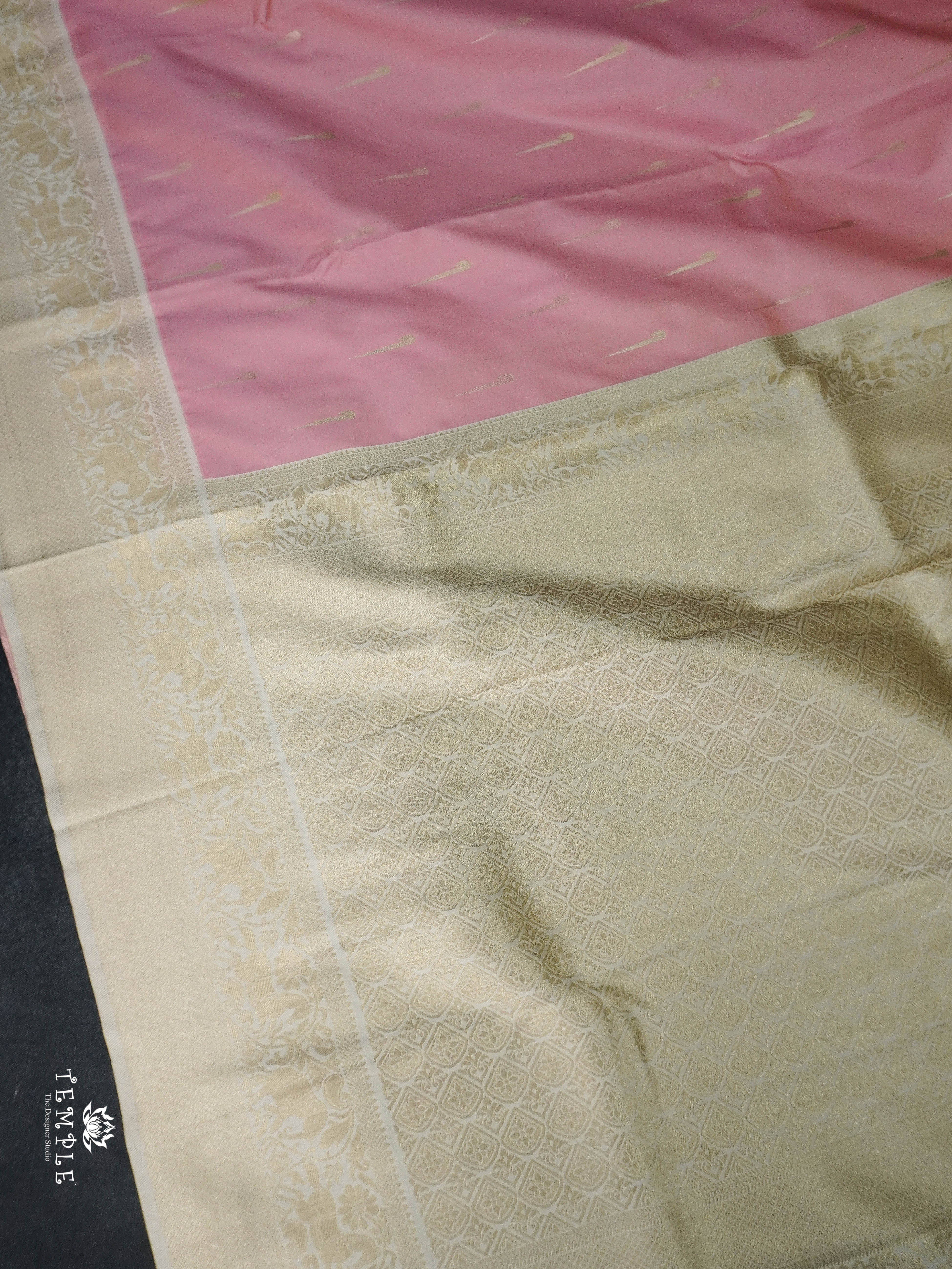 Contemporary Style Semi Kanchi Silk Saree | TTDS1798