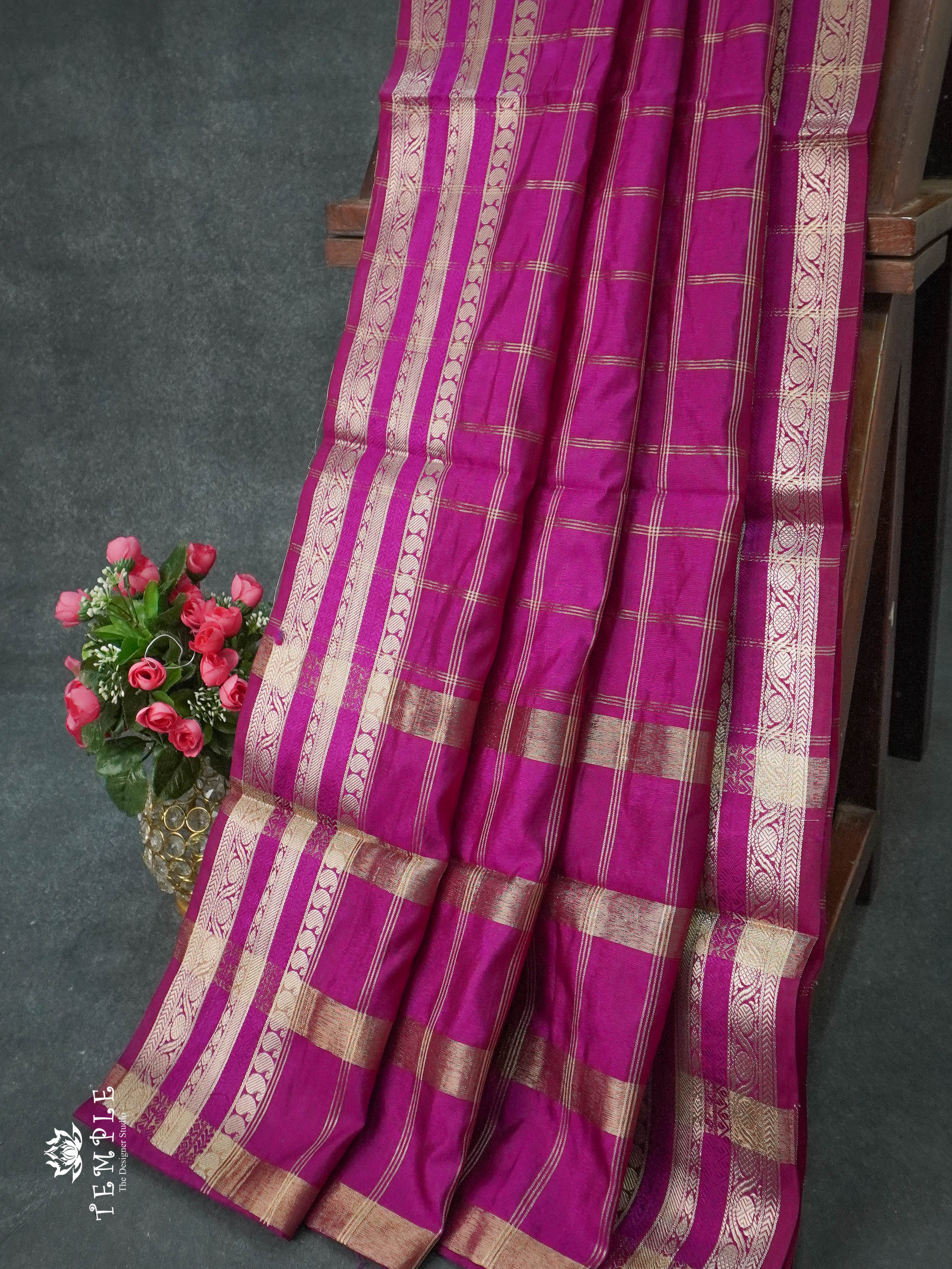 Warm silk Saree  (  Hamsa Butties design )  |  TTDS970