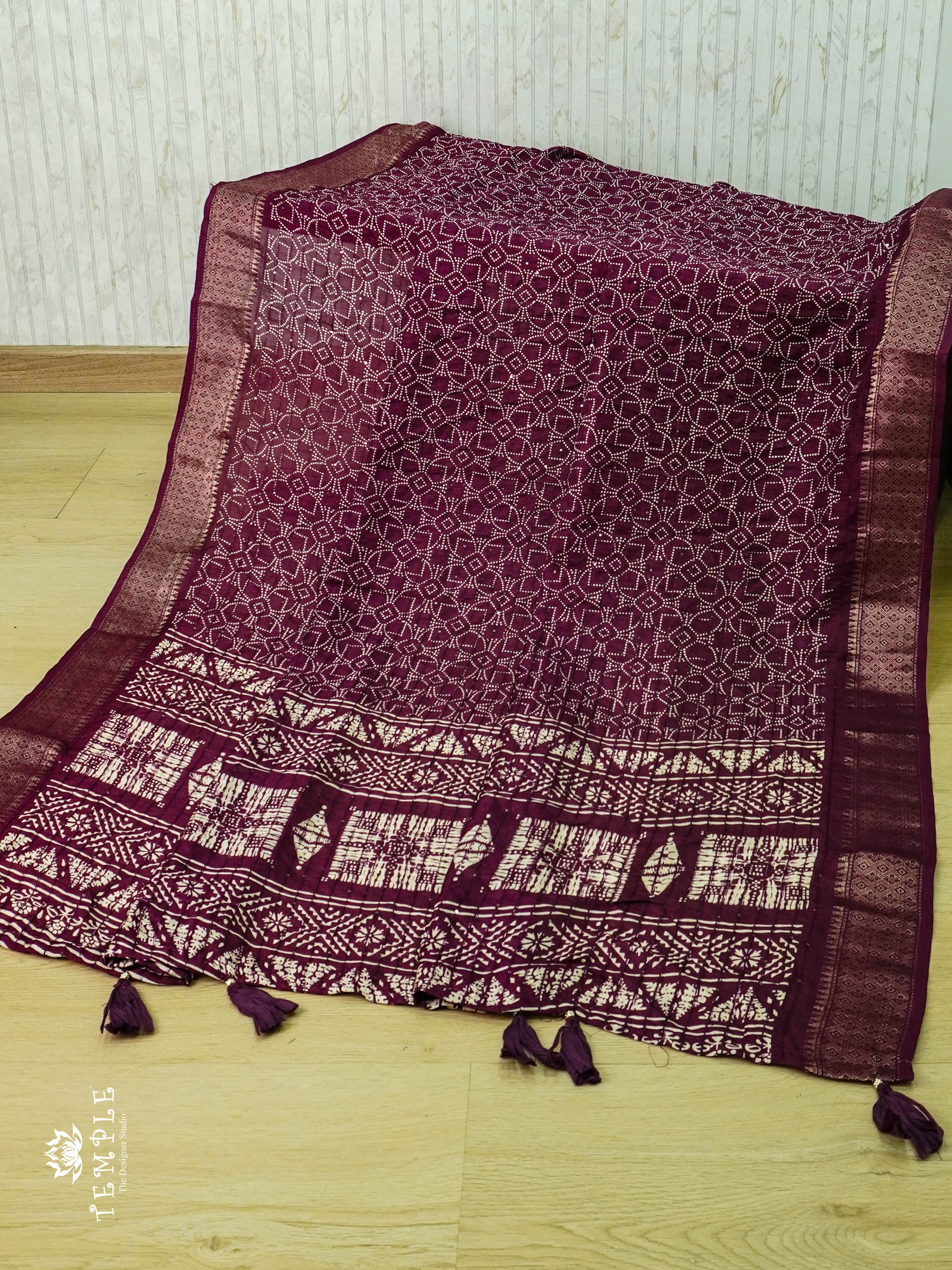 Art Silk Saree with ( Sequins design  )  |  TTDS659