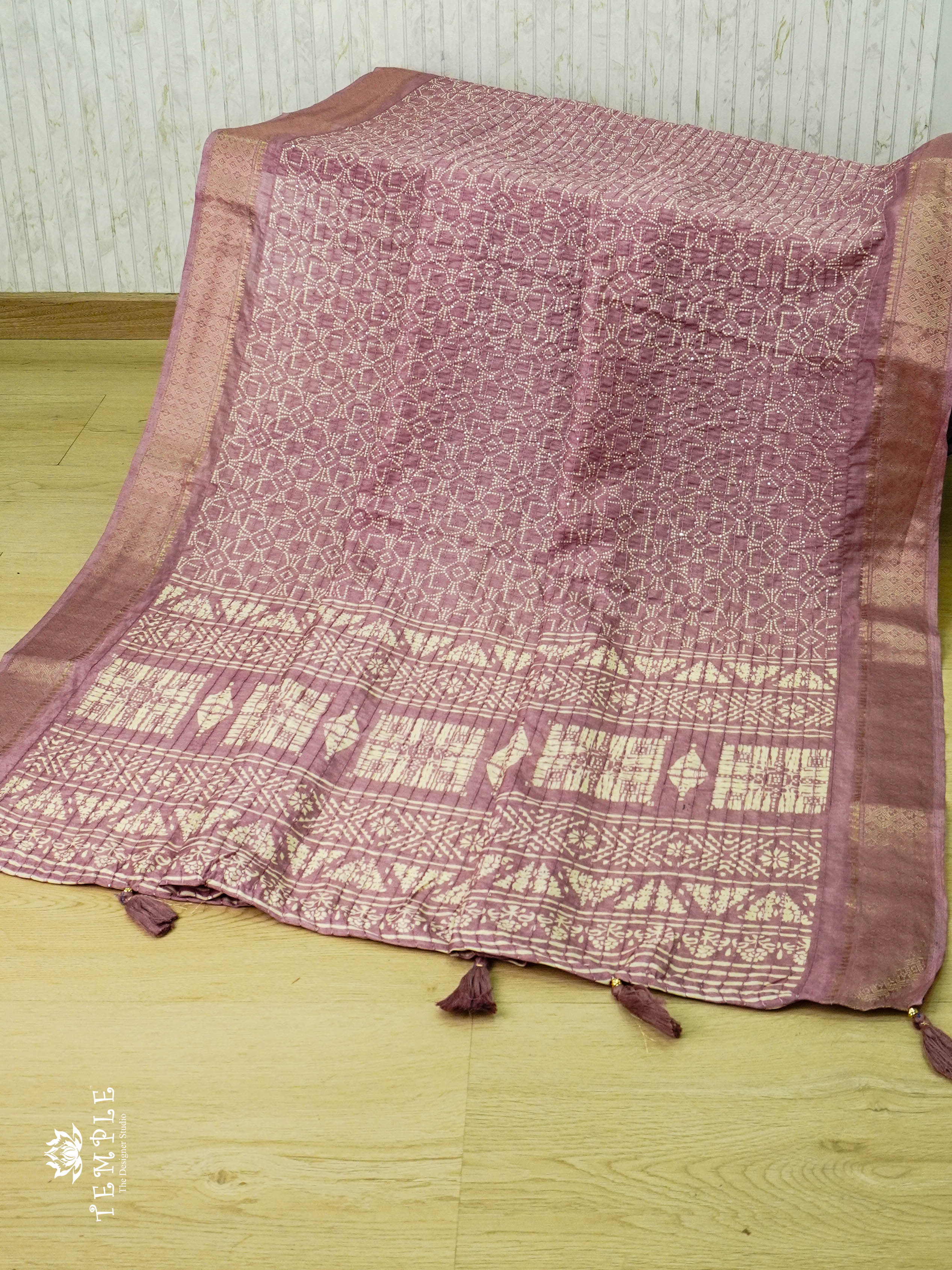 Art Silk Saree with ( Sequins design  )  |  TTDS659