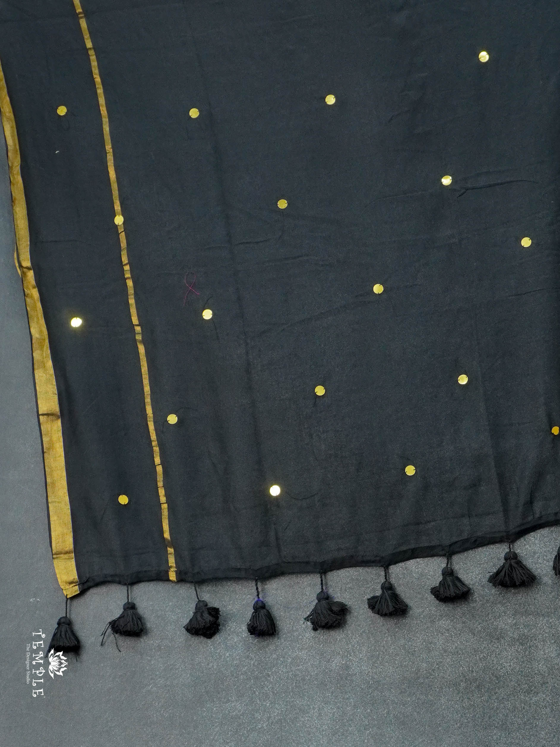 Mul Cotton Saree With Tikki Work | TTDS2793