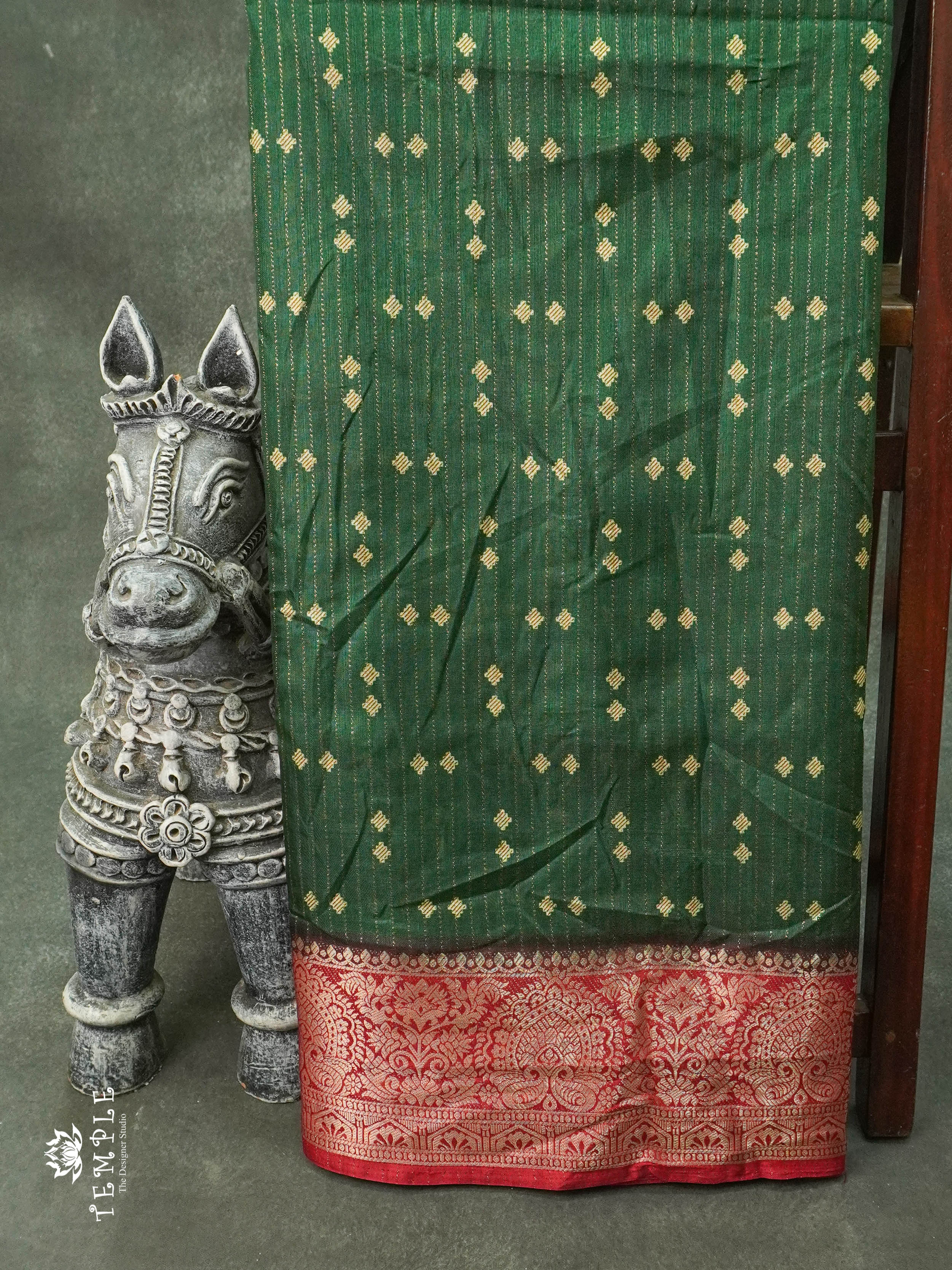 Vaira Oosi Saree | TTDS1367