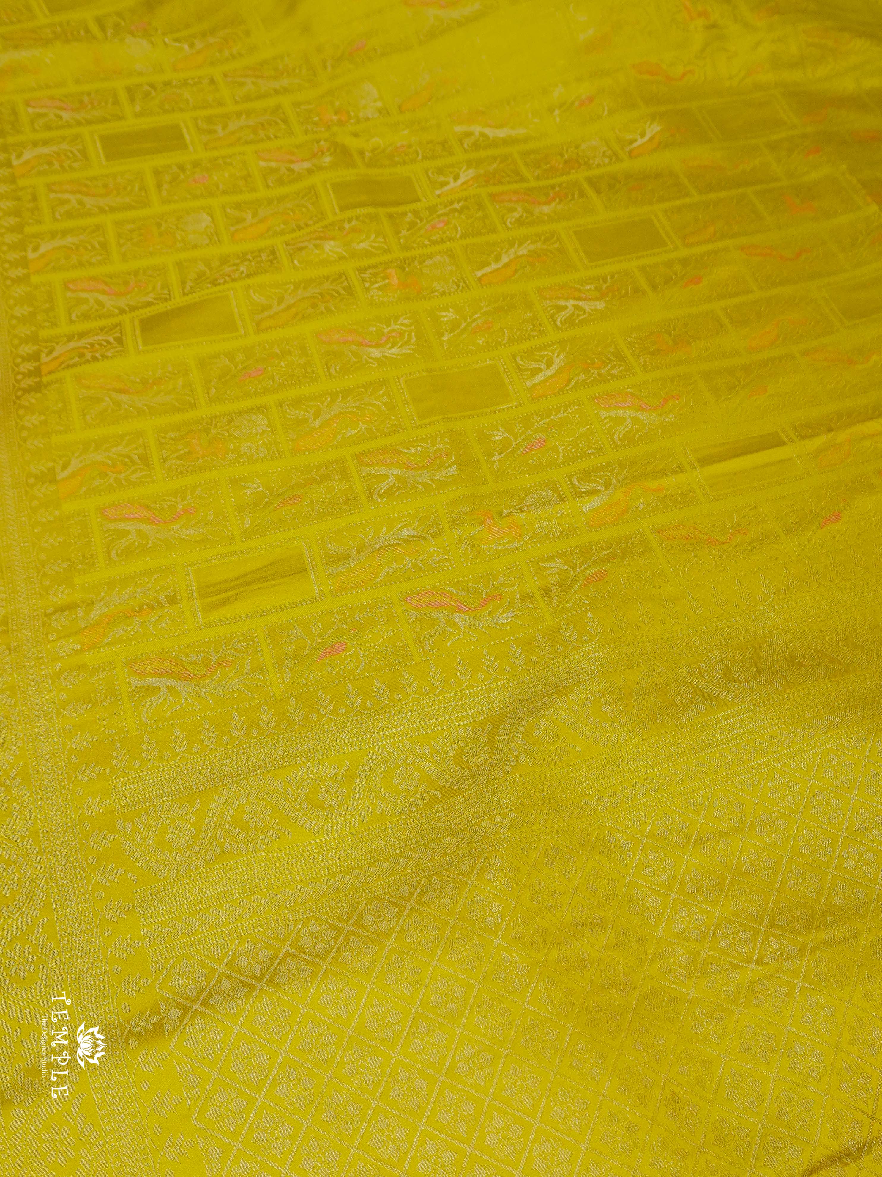 Banarasi Silk saree With Peacock Motifs | TTDS2331