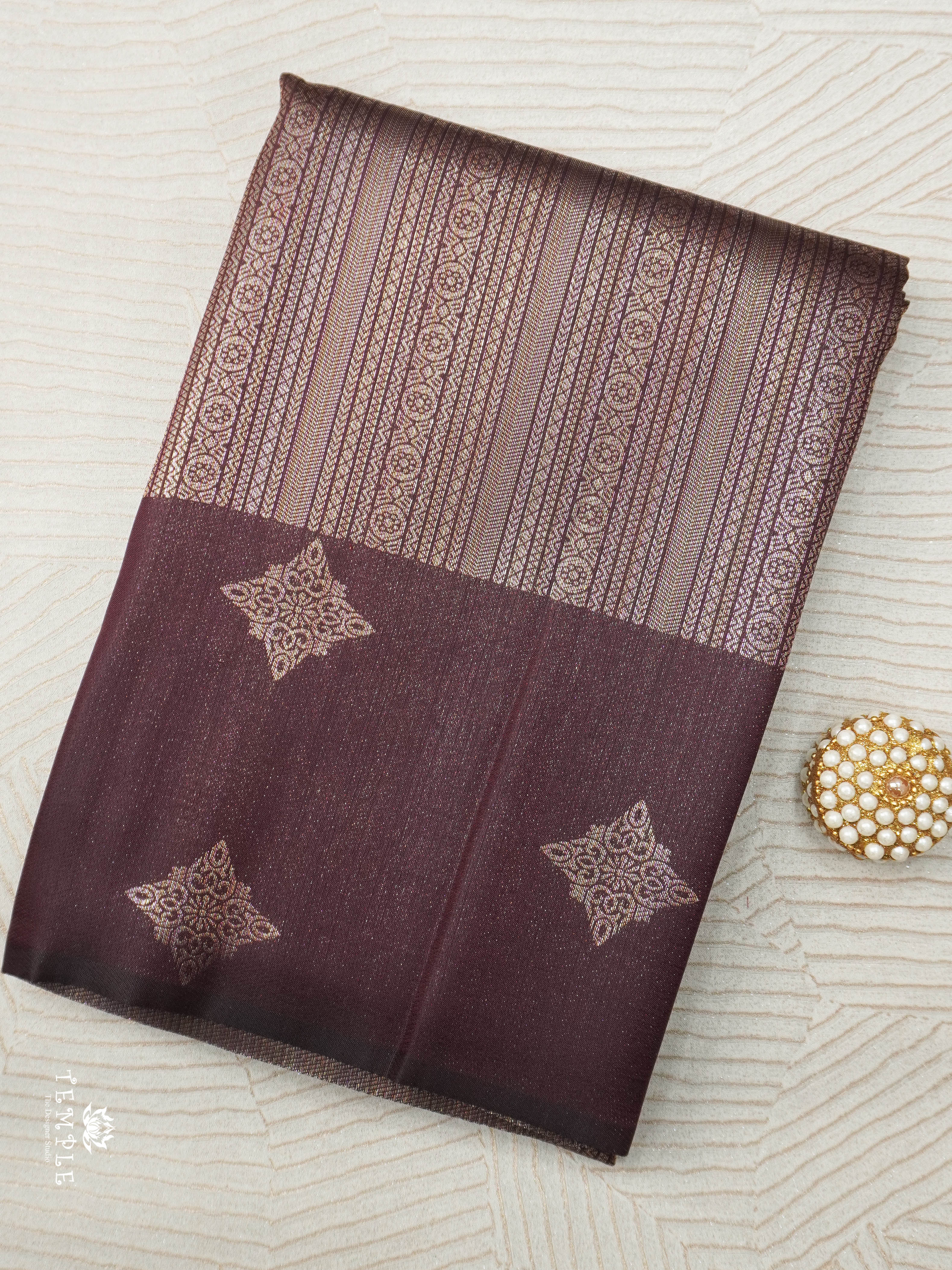 Soft Silk Saree With Zari Woven Pattern | TTDS1853