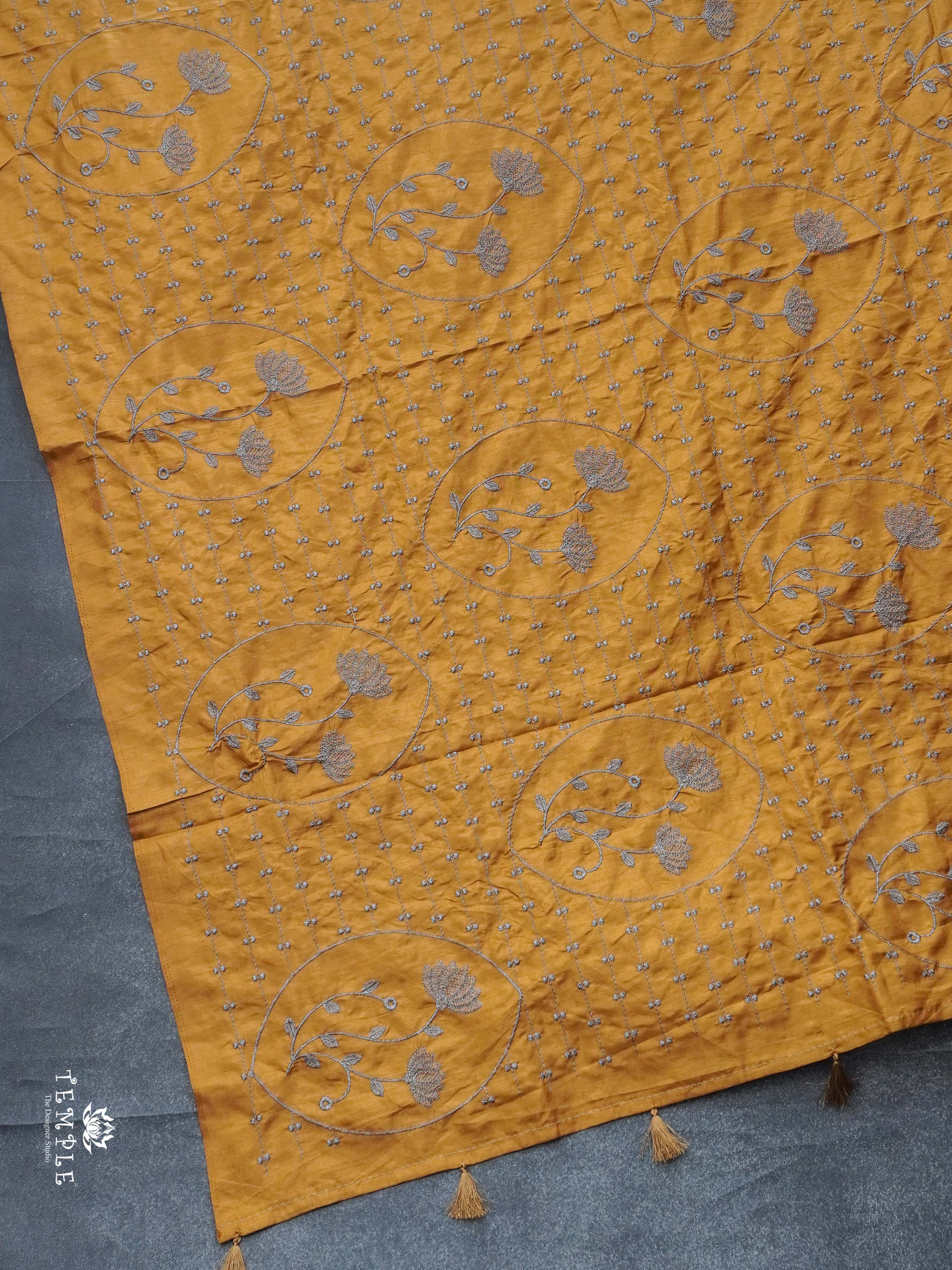 Raw Silk Saree With Zari Work | TTDS2358