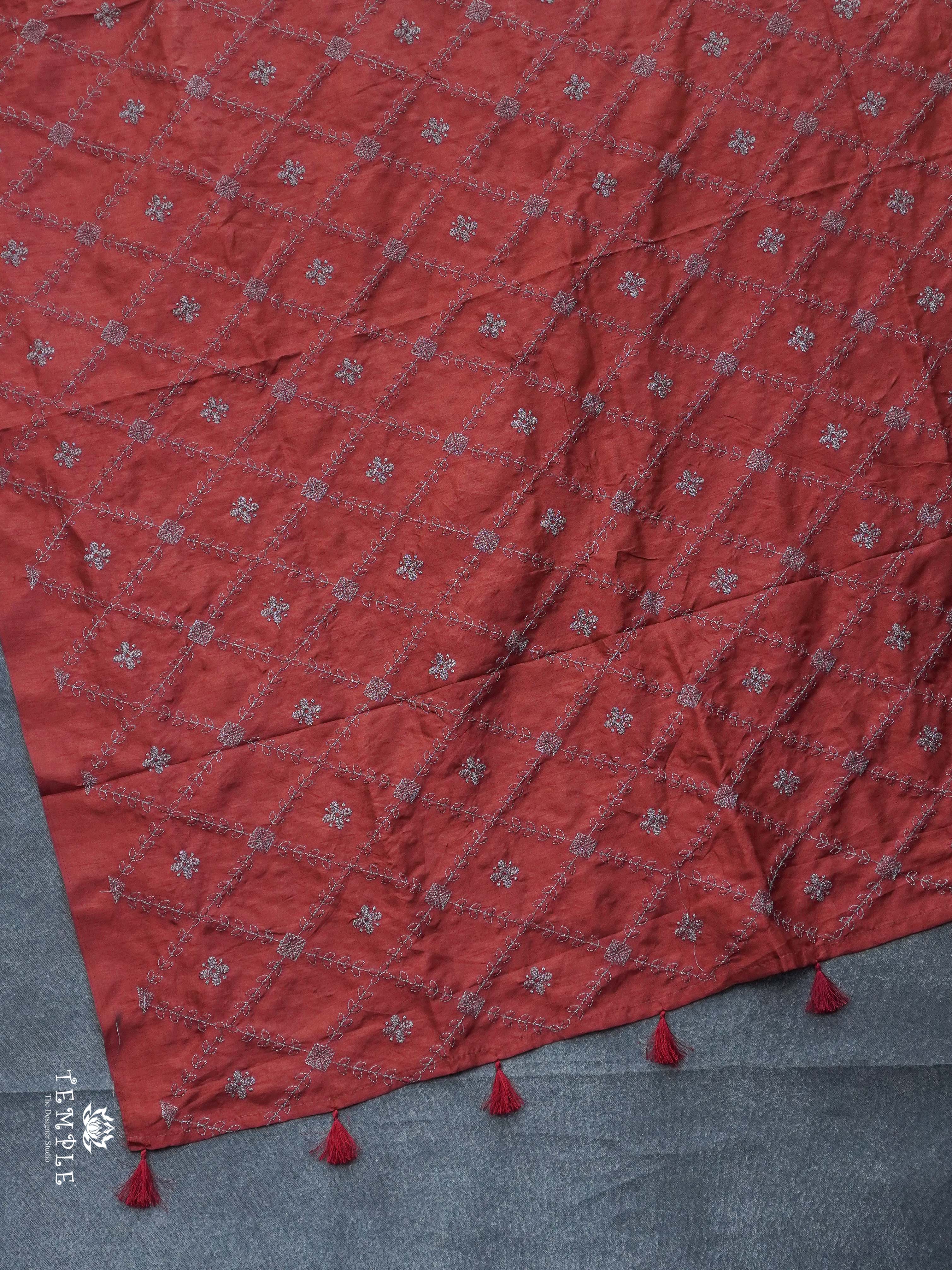 Raw Silk Saree With Zari Work | TTDS2357