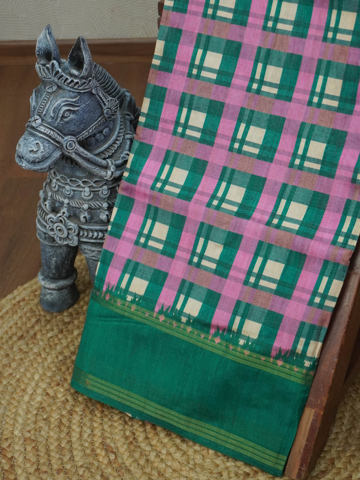 Vintage Checked Tussar Saree | TTDS3708