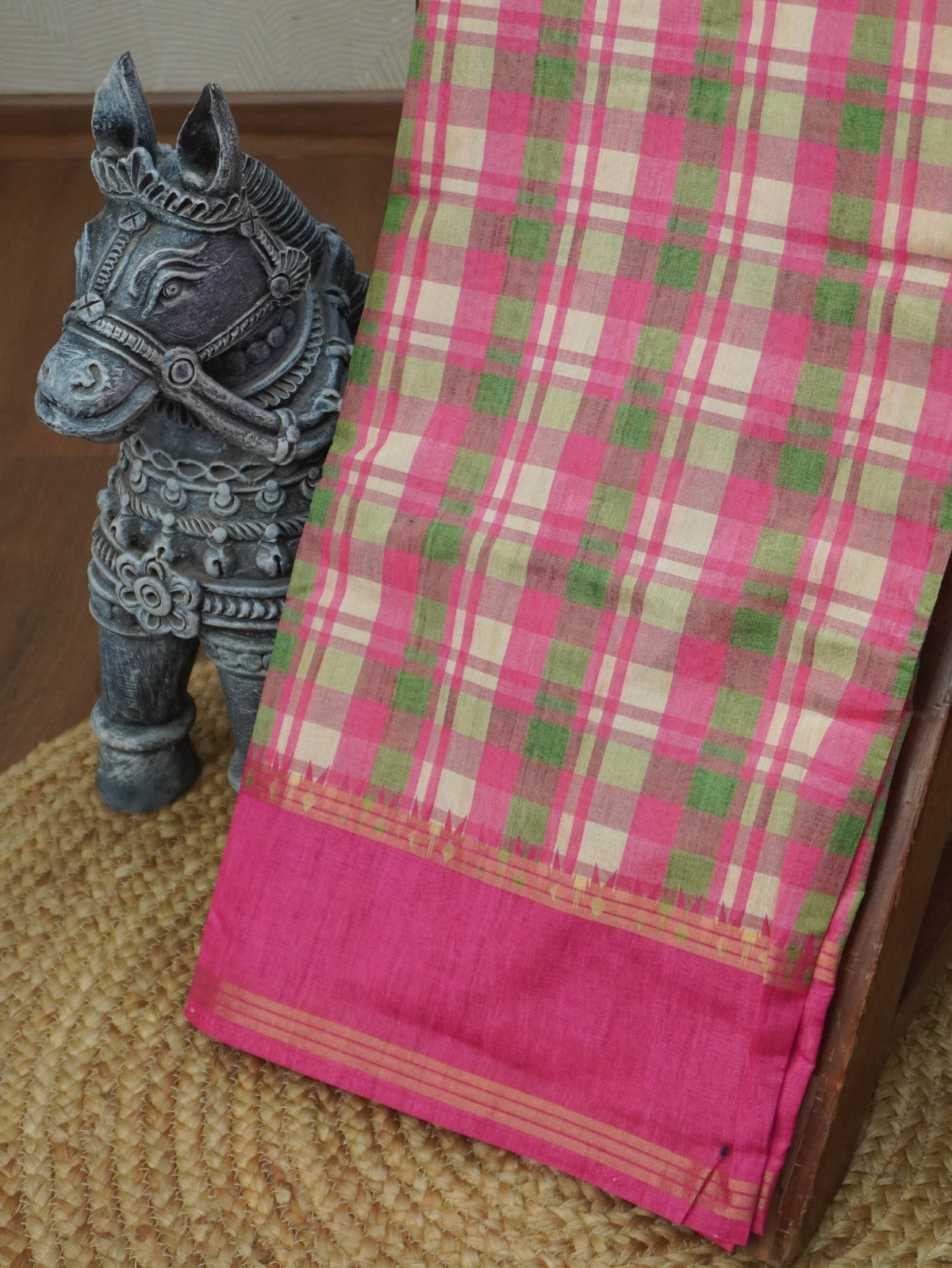 Vintage Checked Tussar Saree | TTDS3708