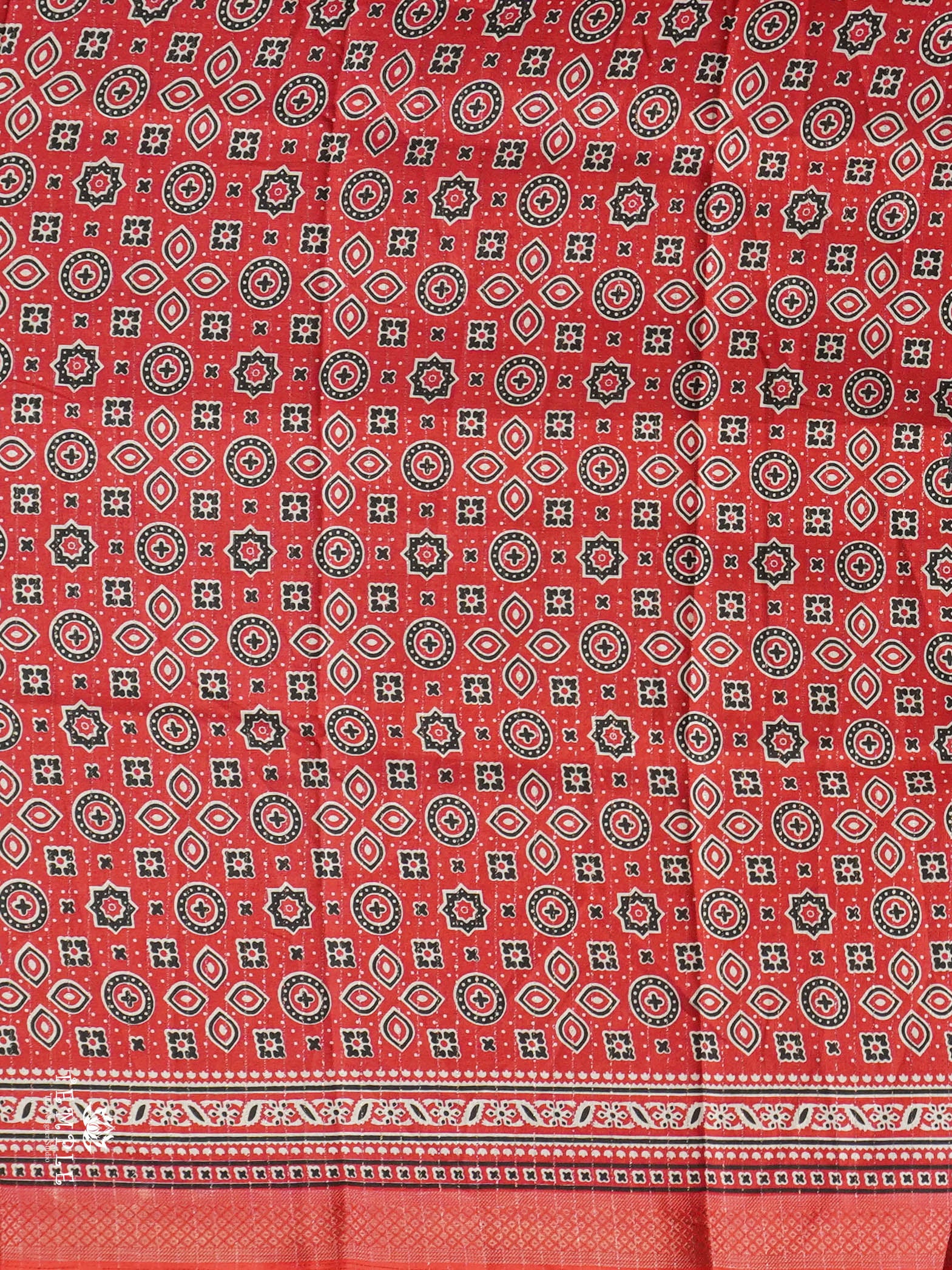 Semi Crepe Saree With Vaira Oosi Pattern | TTDS2895