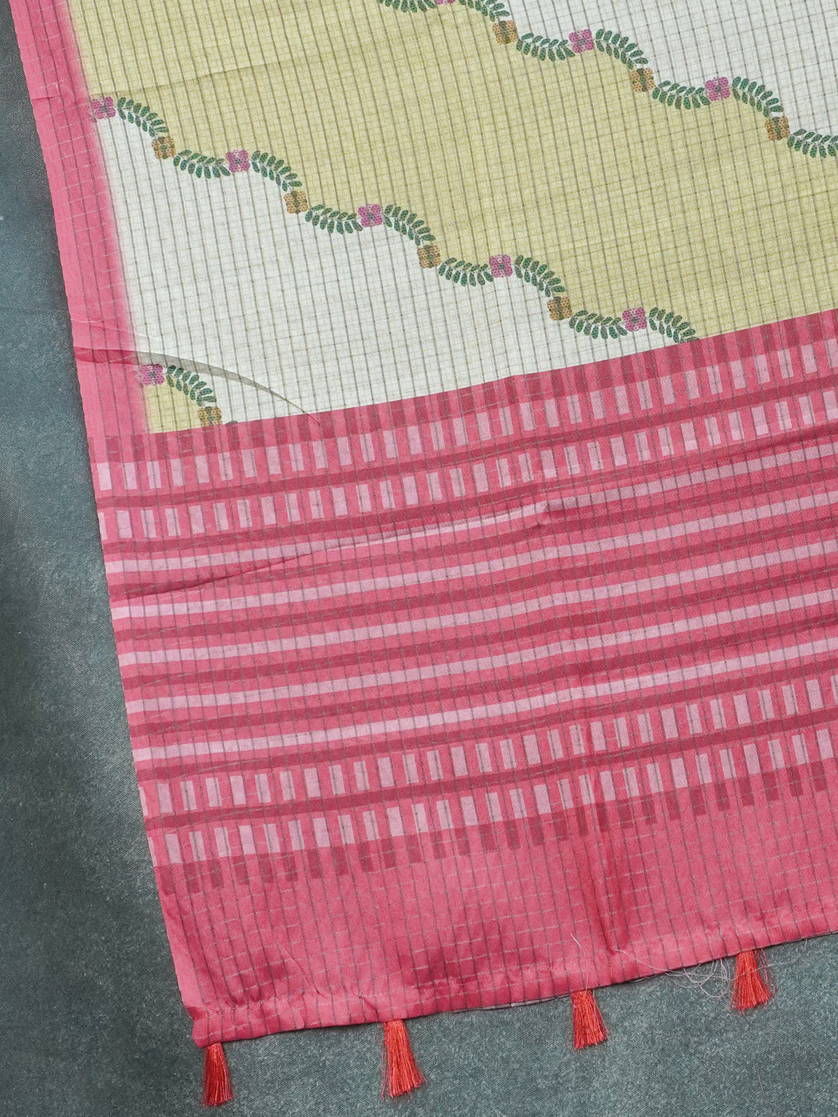 Printed Tussar Saree | TTDS3719