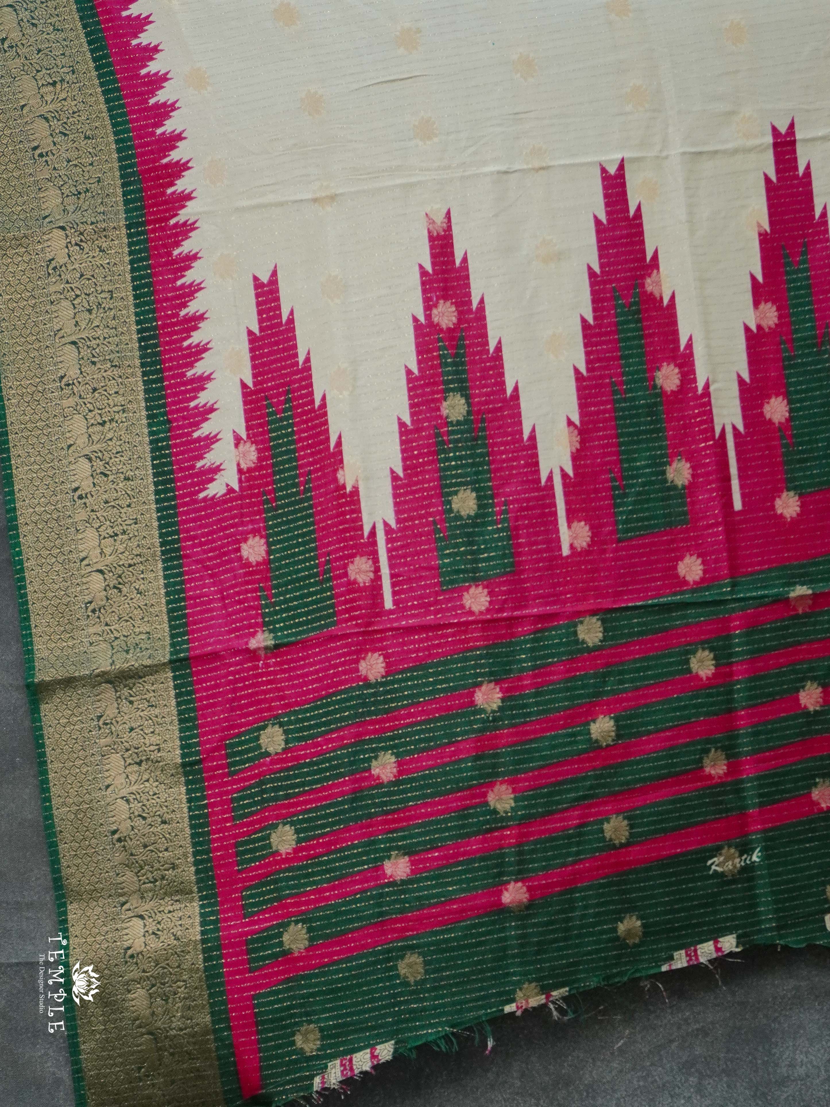 Vaira Oosi Saree(Green Border) | TTDS2377