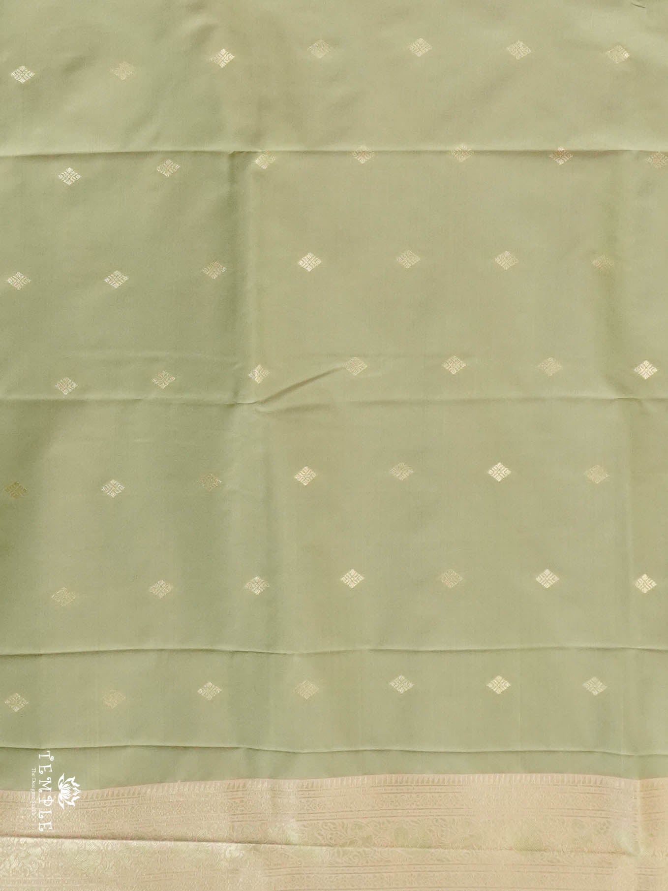 Semi Silk Saree With Zari Woven Pattern | TTDS2915