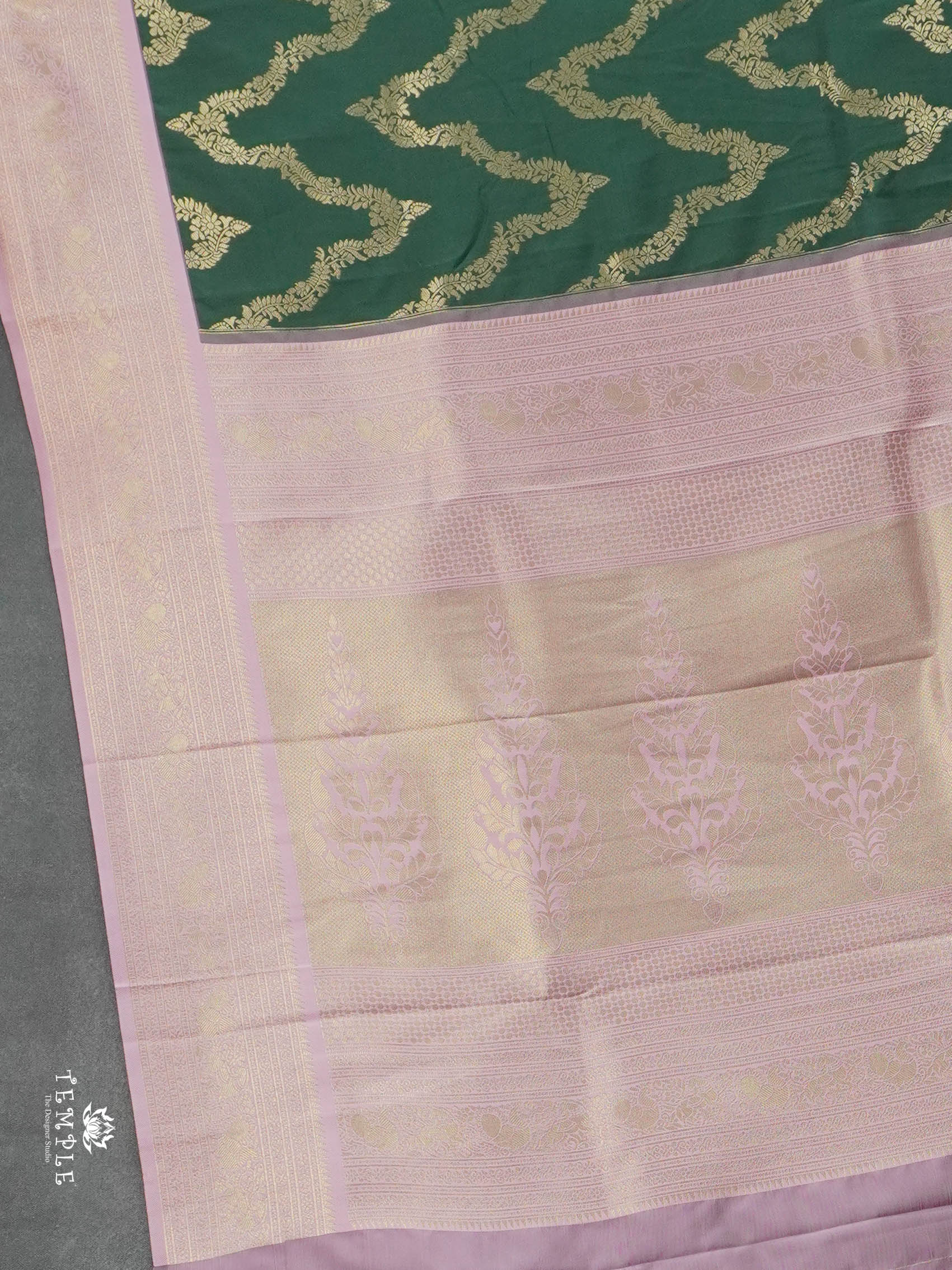 Semi Silk Saree With Zari Woven Pattern | TTDS2915