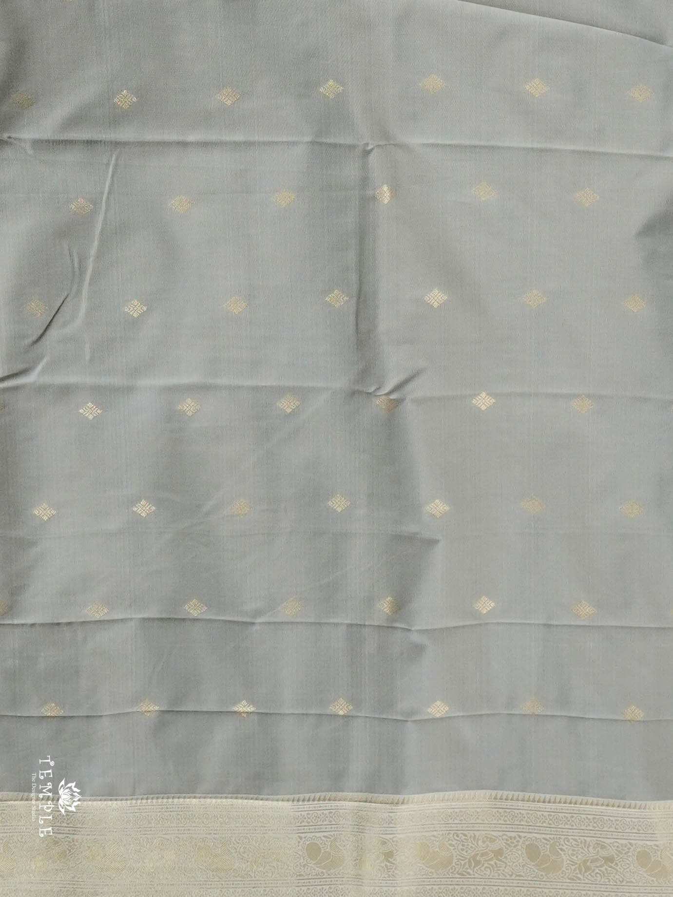 Semi Silk Saree With Zari Woven Pattern | TTDS2915