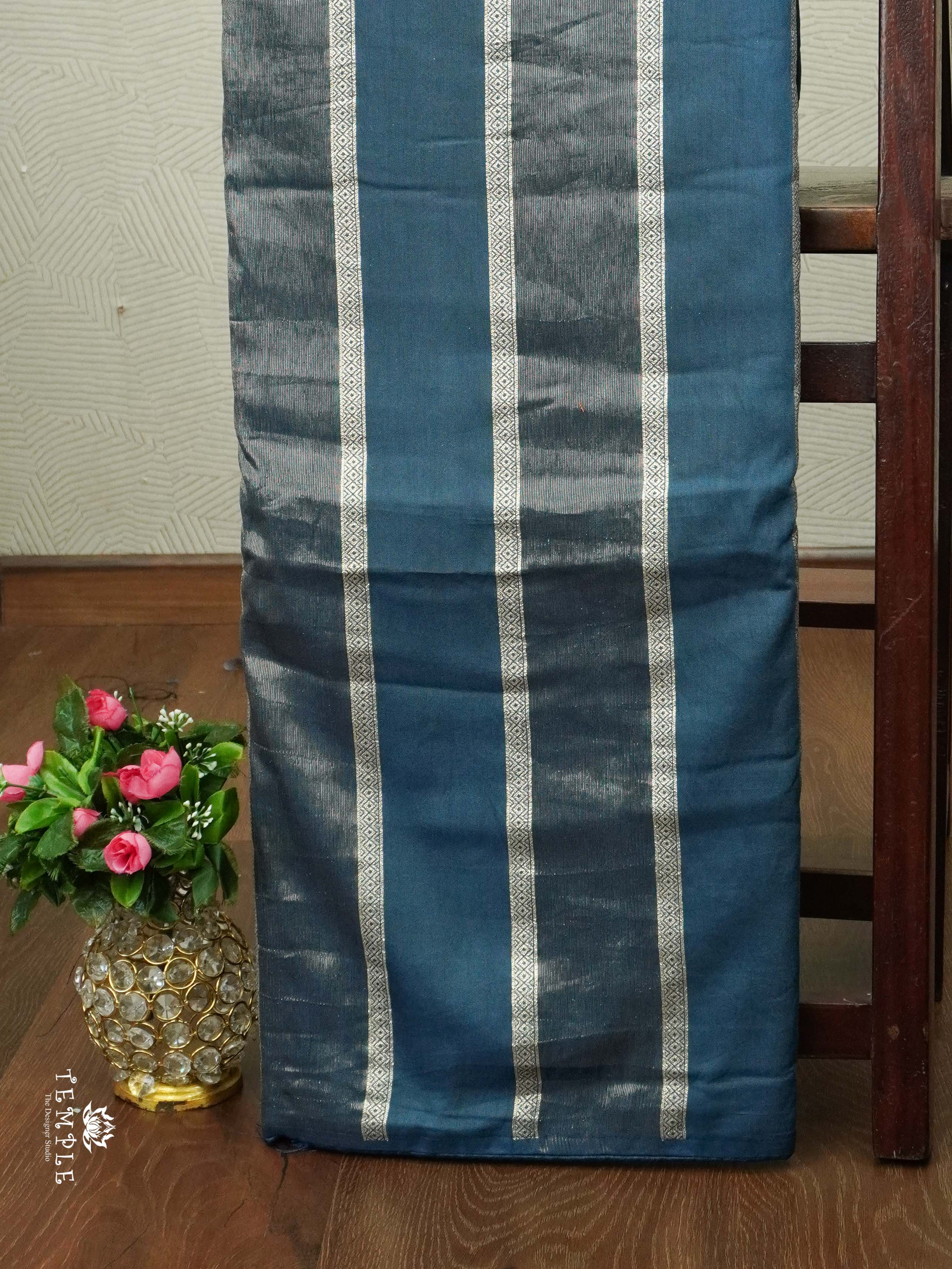 Viscose Georgette Saree With Zari Stripes | TTDS2455