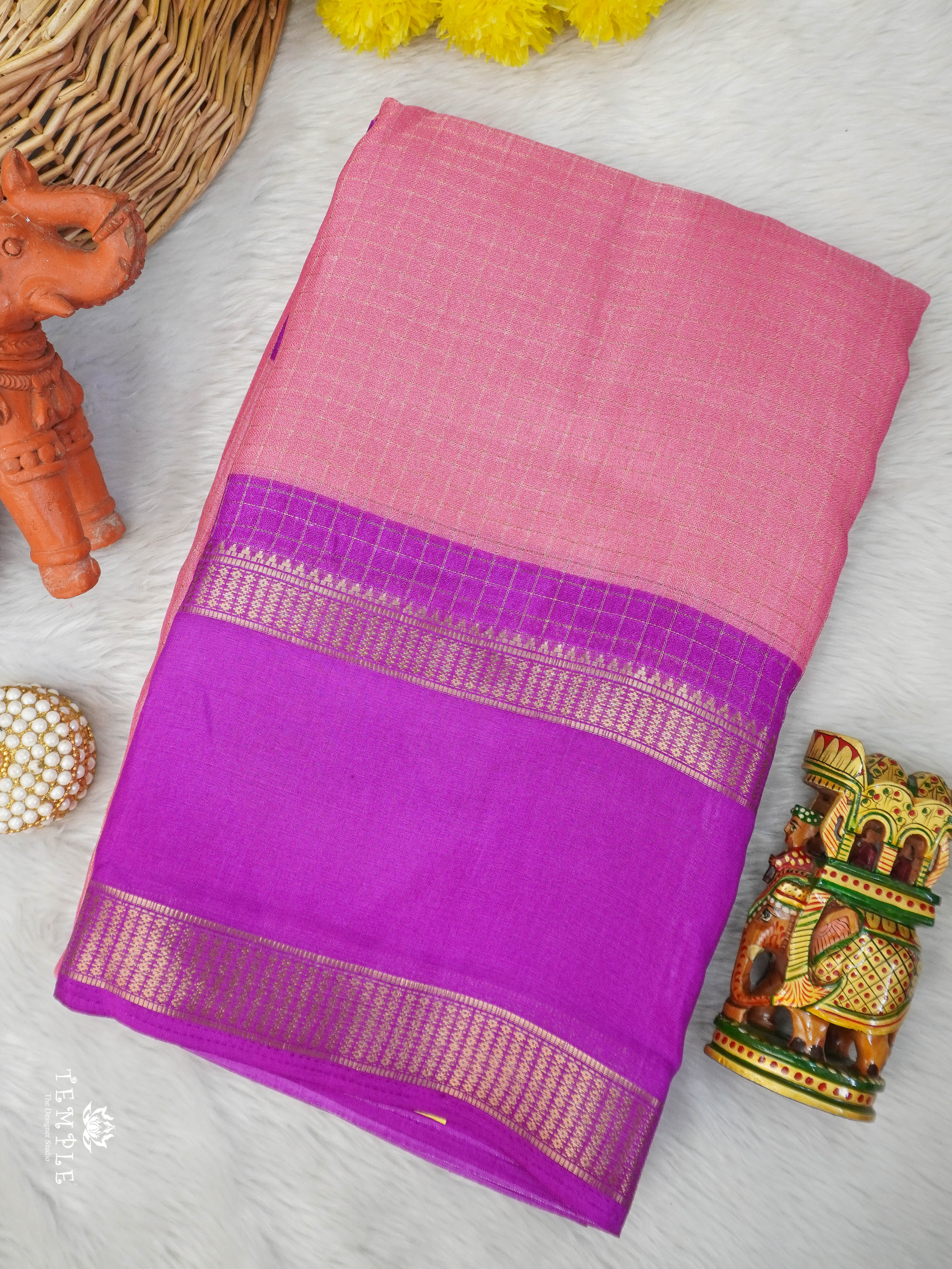 Checked Pattern Georgette Saree | TTDS2943