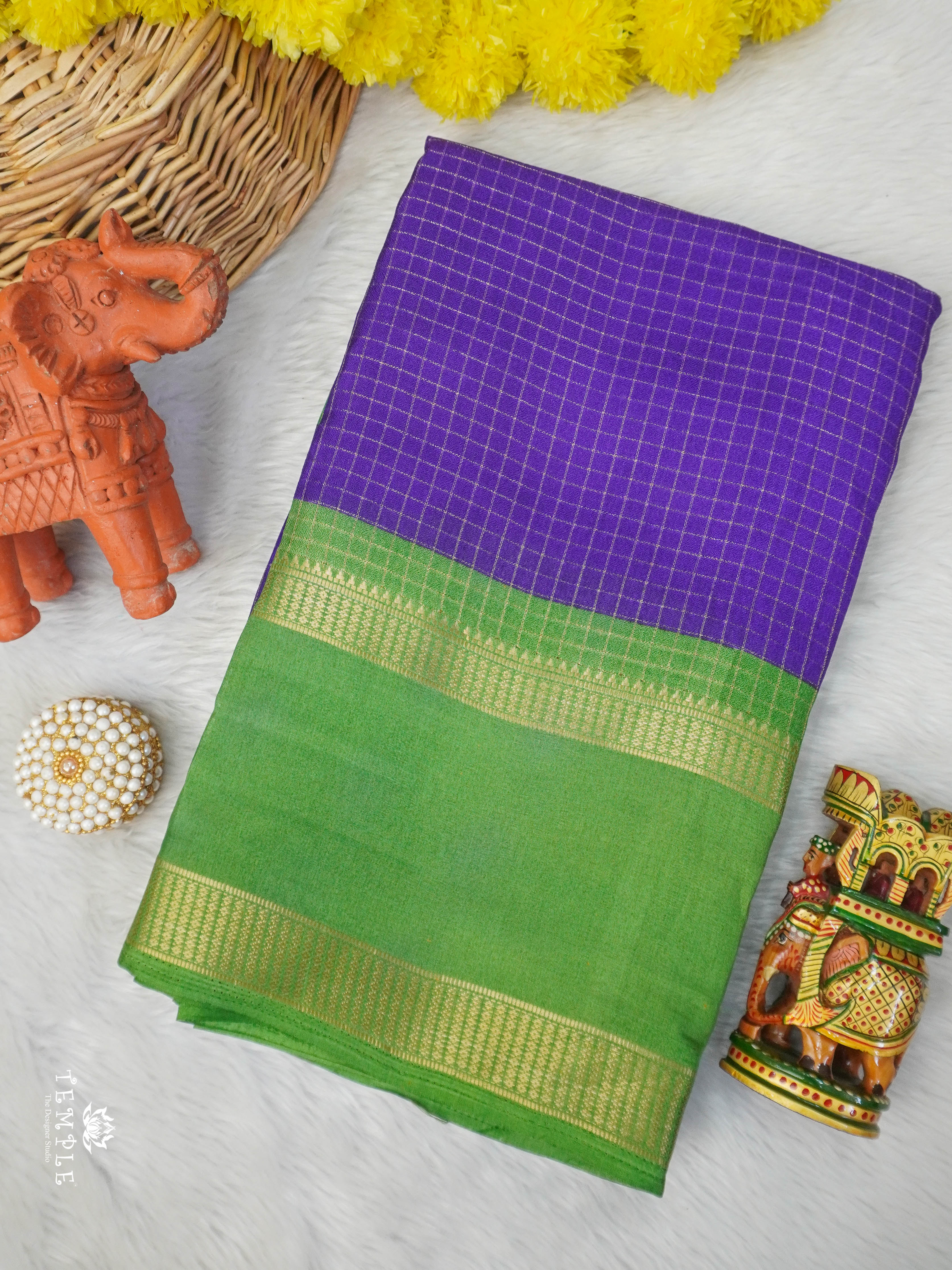 Checked Pattern Georgette Saree | TTDS2943